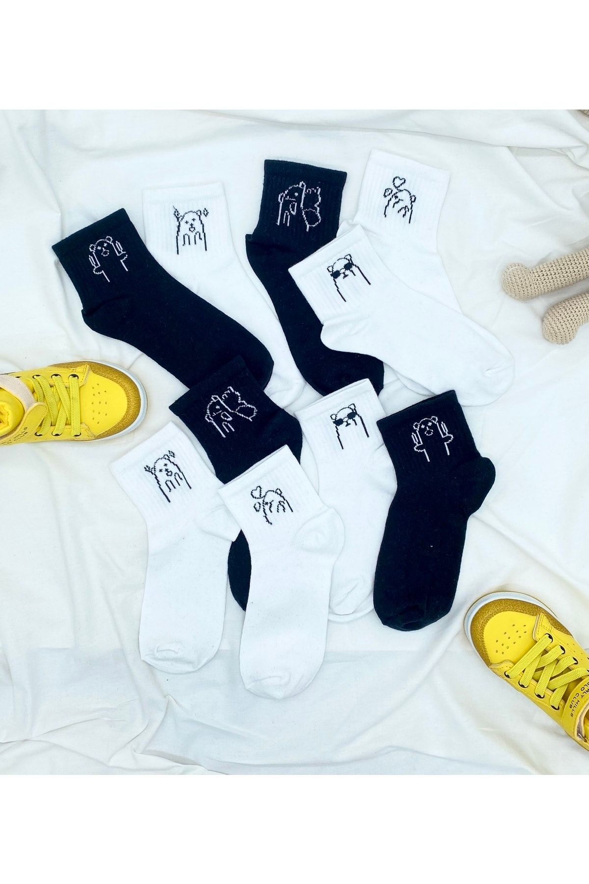 DANS SOCKS 5 Çift Komik Yarım Konç Beyaz Ve Siyah Çizgi Film Sevimli Ayı Desenli Çorap Seti