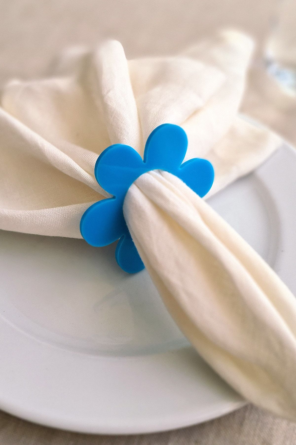 Story Çiçek Desen 6’lı Mavi Renk Akrilik Peçete Halkası Peçete Yüzüğü
