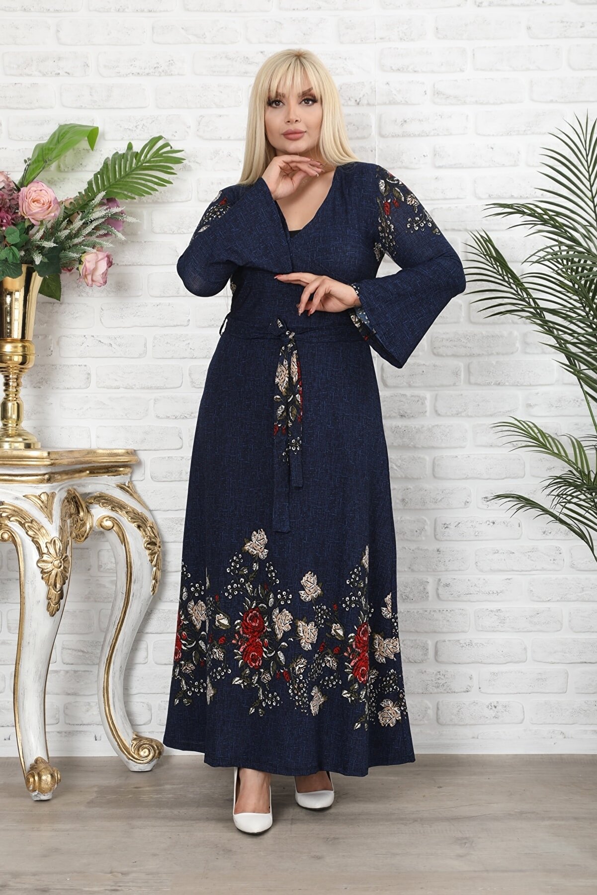 Moda Ataman Kadın Büyük Beden Lacivert Çiçek Desenli Kruvaze Yaka Elbise