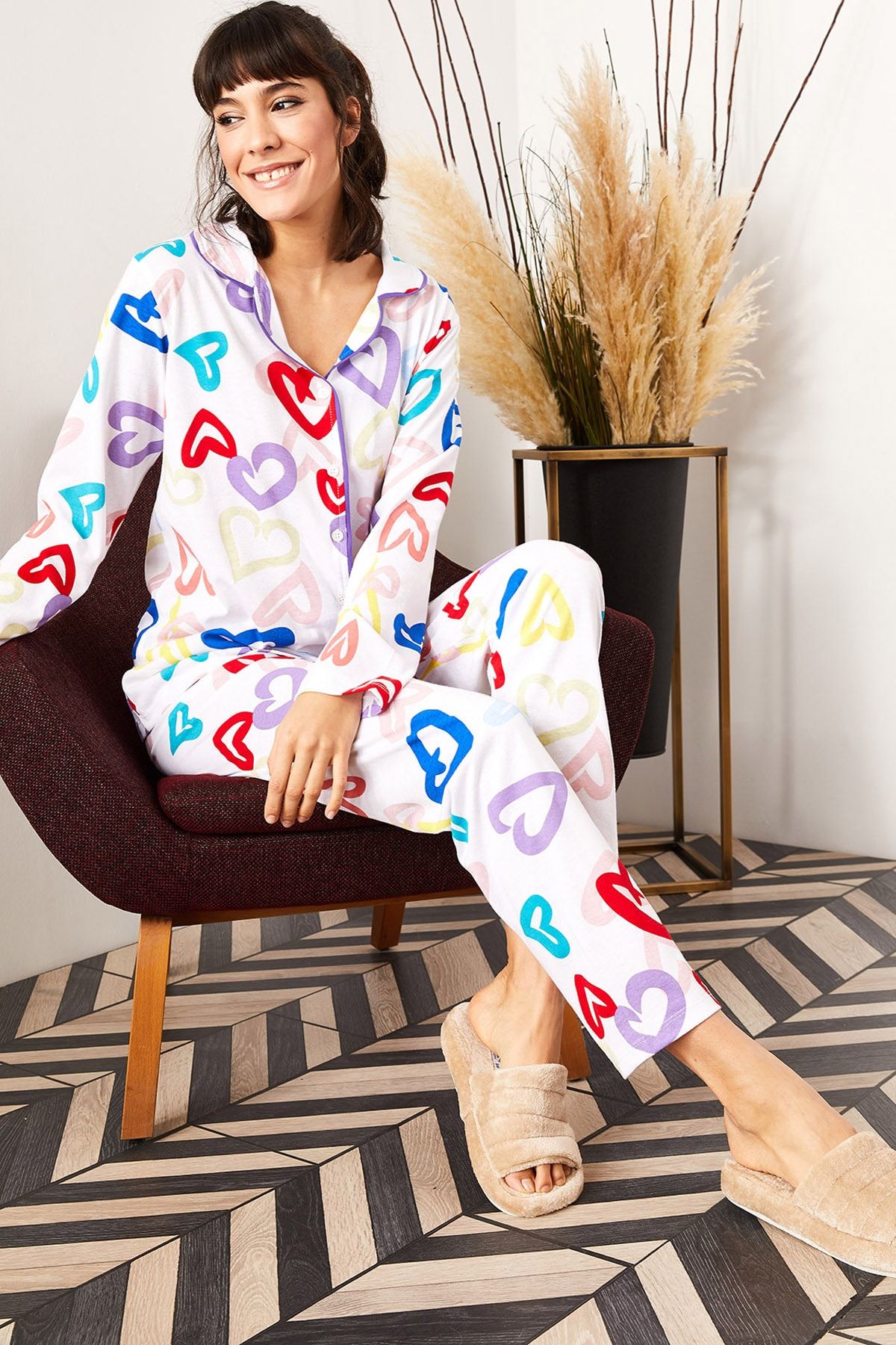 Olalook Kadın Ekru Kalpli Desenli Pijama Takımı PJM-00000002