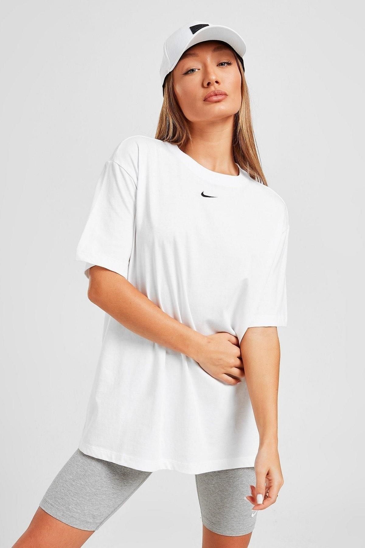 Nike Sportswear Oversized T-shirt Unisex Nakış Swooslu Beyaz Tişört Dh