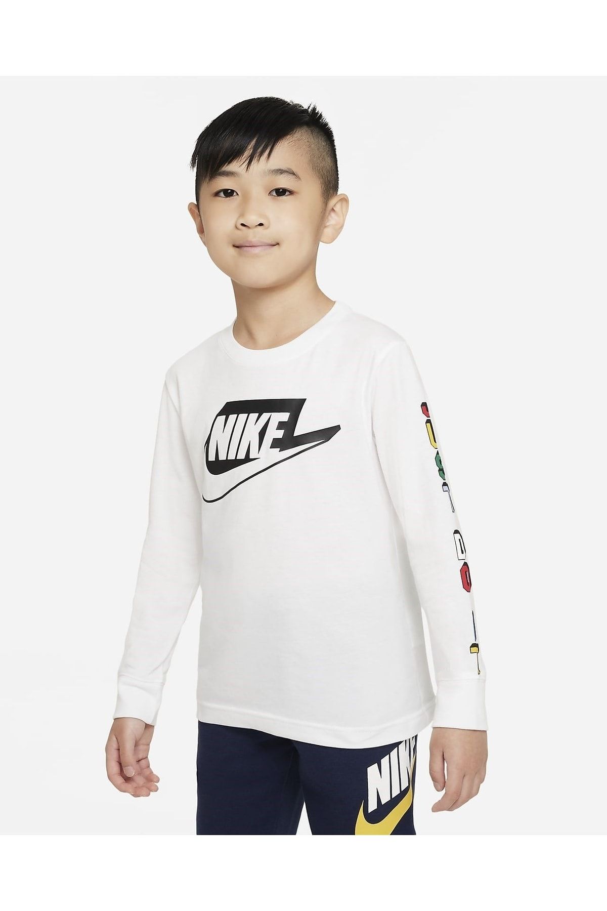 Nike Futura Jdı Club Flc Çocuk Sweatshırt 86k043-001