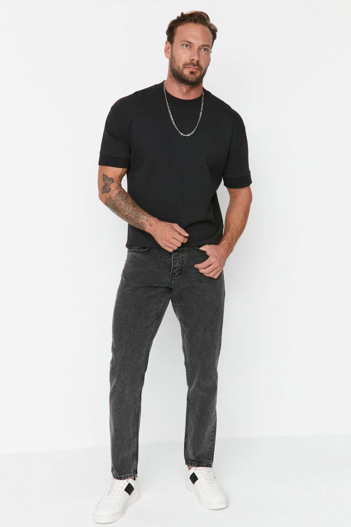 TRENDYOL MAN Antrasit  Straight Fit Jeans TMNAW23JE00105