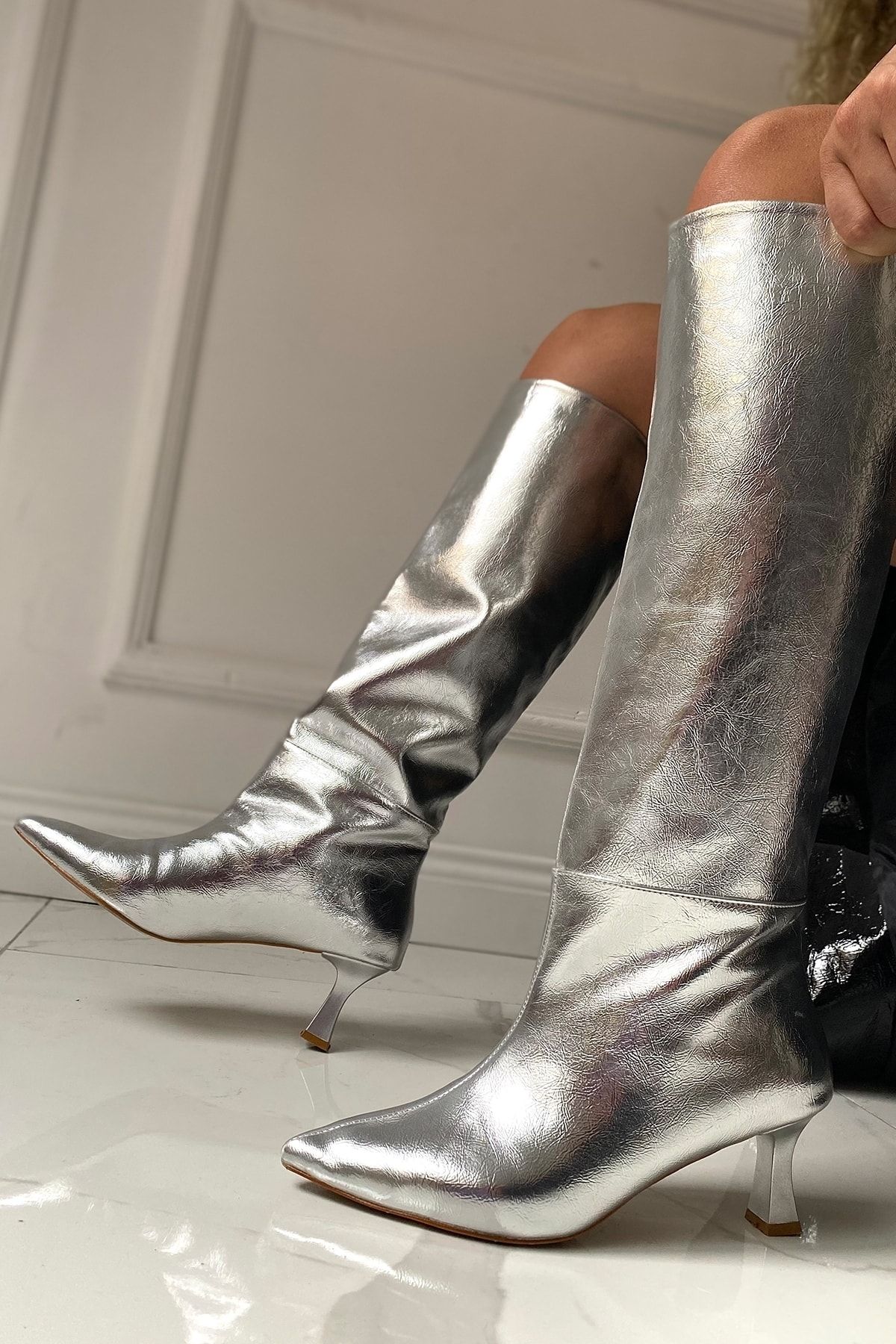 SHOEBELLAS Elanya Gümüş Kadın Topuklu Çizme