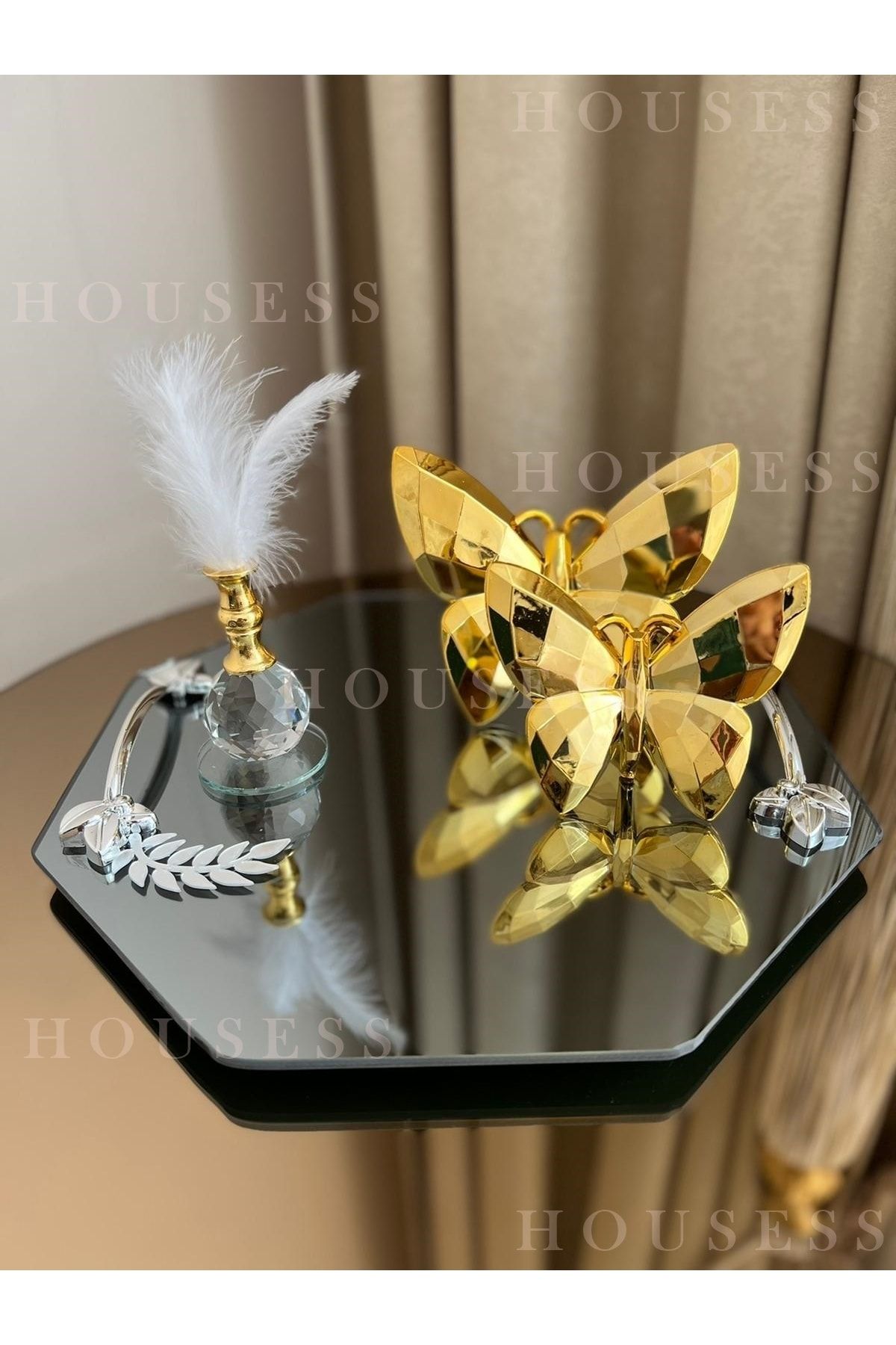 Housess Dekoratif Aynalı Yaprak Detaylı Tepsi Ve 2'li Gold Kelebek Ve Gold Tüylük