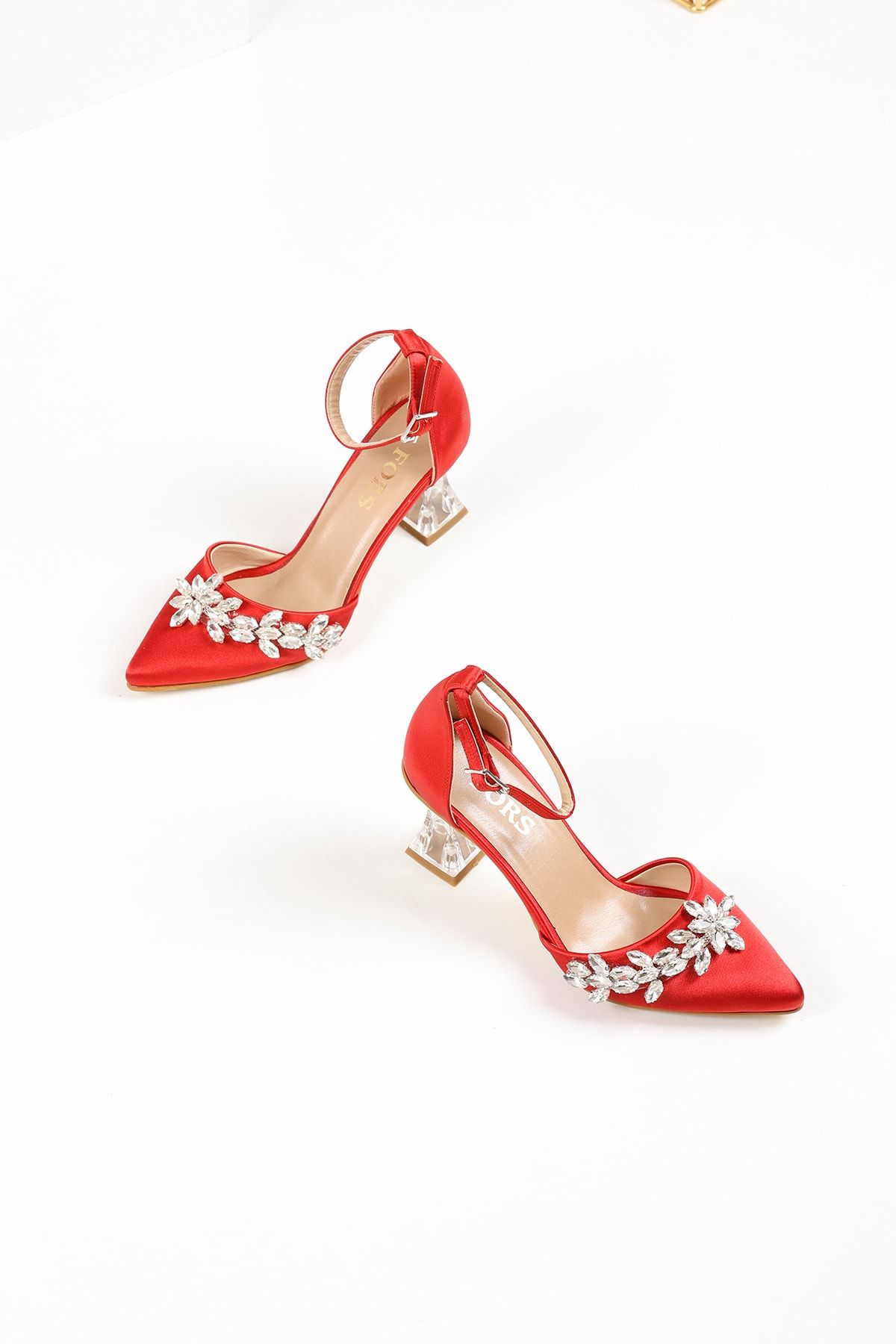 FORS SHOES Kadın Kırmızı Saten Taş Detaylı Şeffaf Topuk Kadın Topuklu Abiye Ayakkabı 7,5 Cm