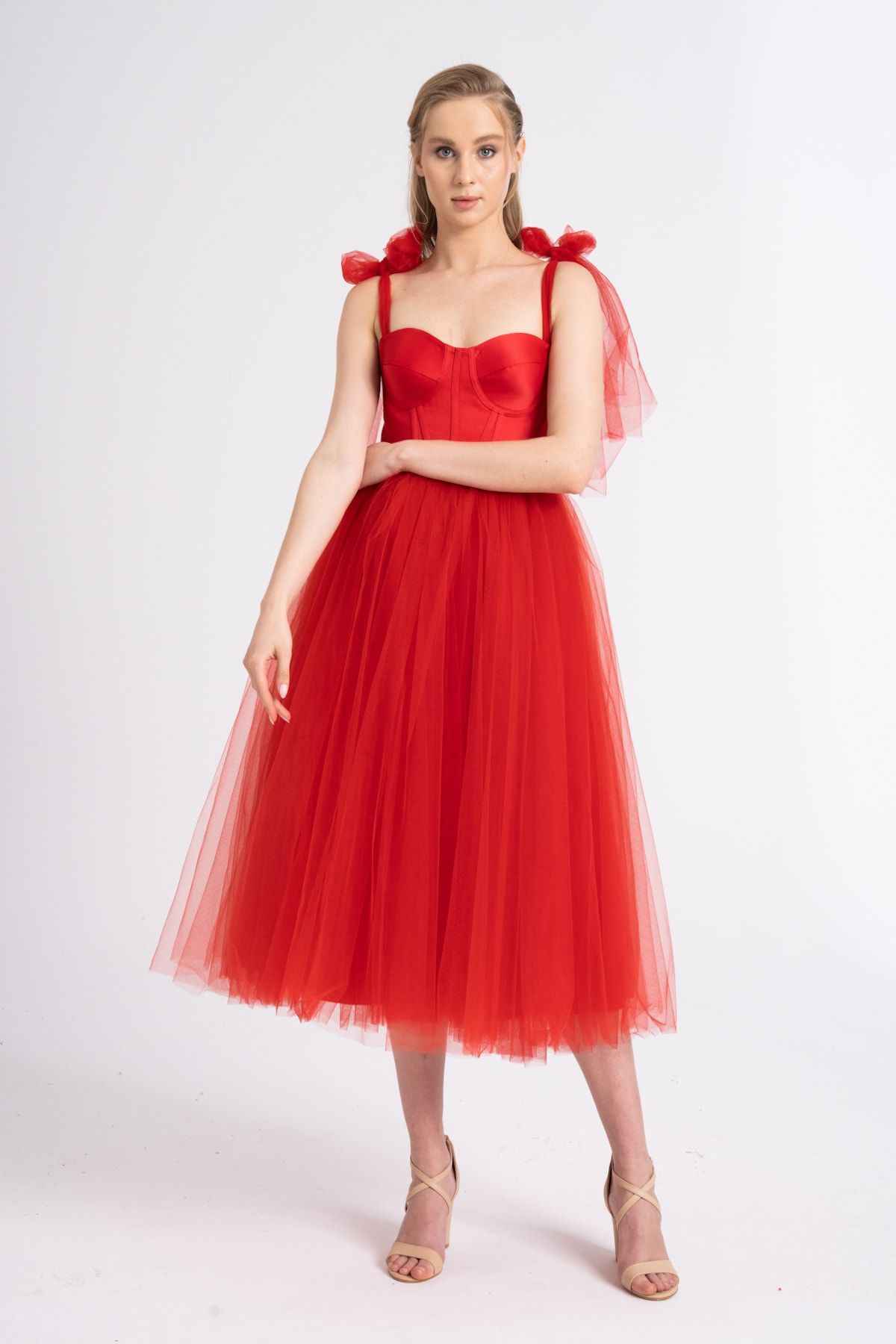 Lenta Moda Kadın Kırmızı Midi Boy Tül Abiye Balo Elbisesi