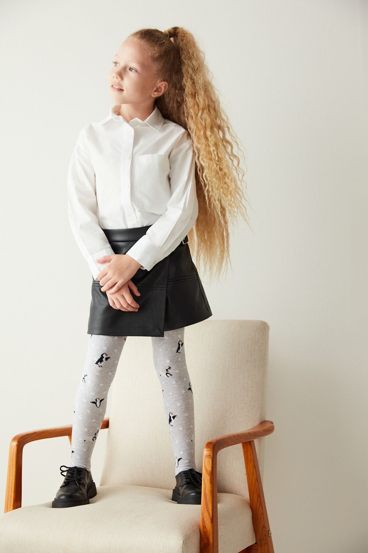 Penti Kül Rengi Kız Çocuk Penguen Desenli Külotlu Çorap