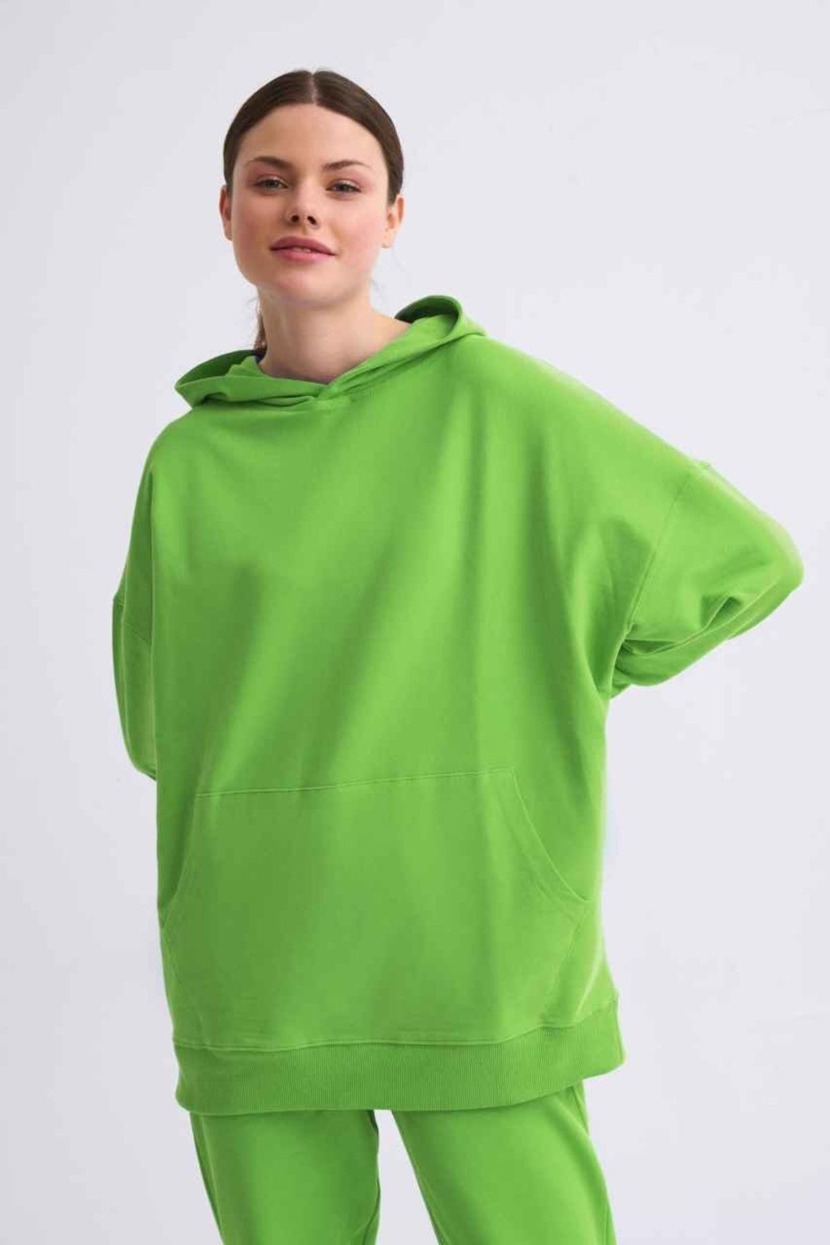 THERECOLOR Yeşil Organik Uzun Kollu Kapüşonlu Sweatshirt Kadın