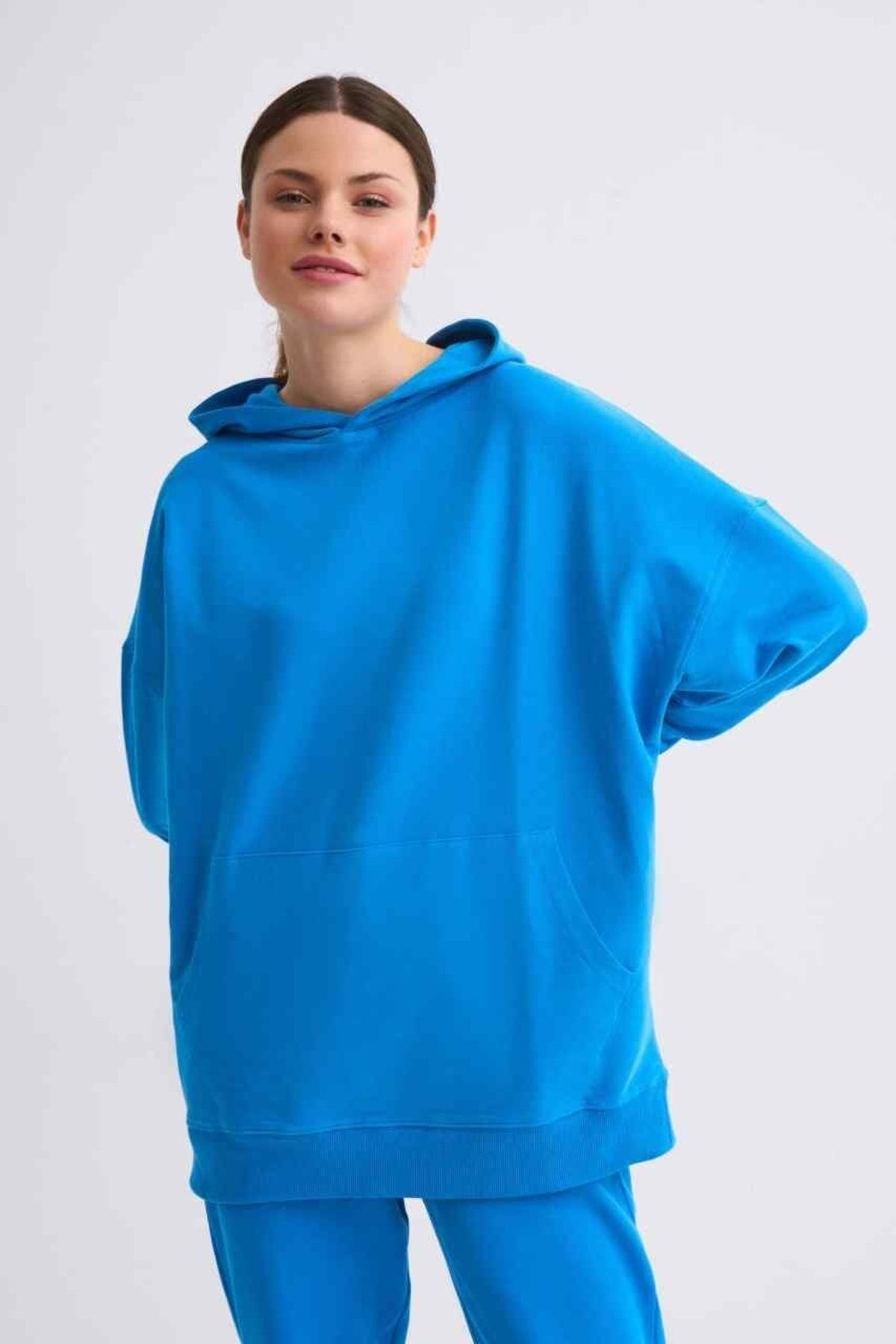 THERECOLOR Mavi Kadın Uzun Kollu Organik Kapüşonlu Sweatshirt