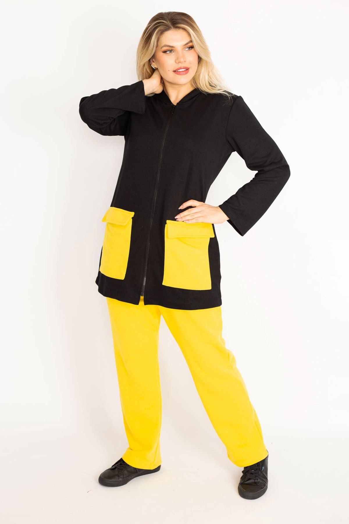 Şans Kadın Büyük Beden Sarı Cep Kombinli Kapşonlu Önü Fermuarlı Sweatshirt Pantolon Takım 65n34904
