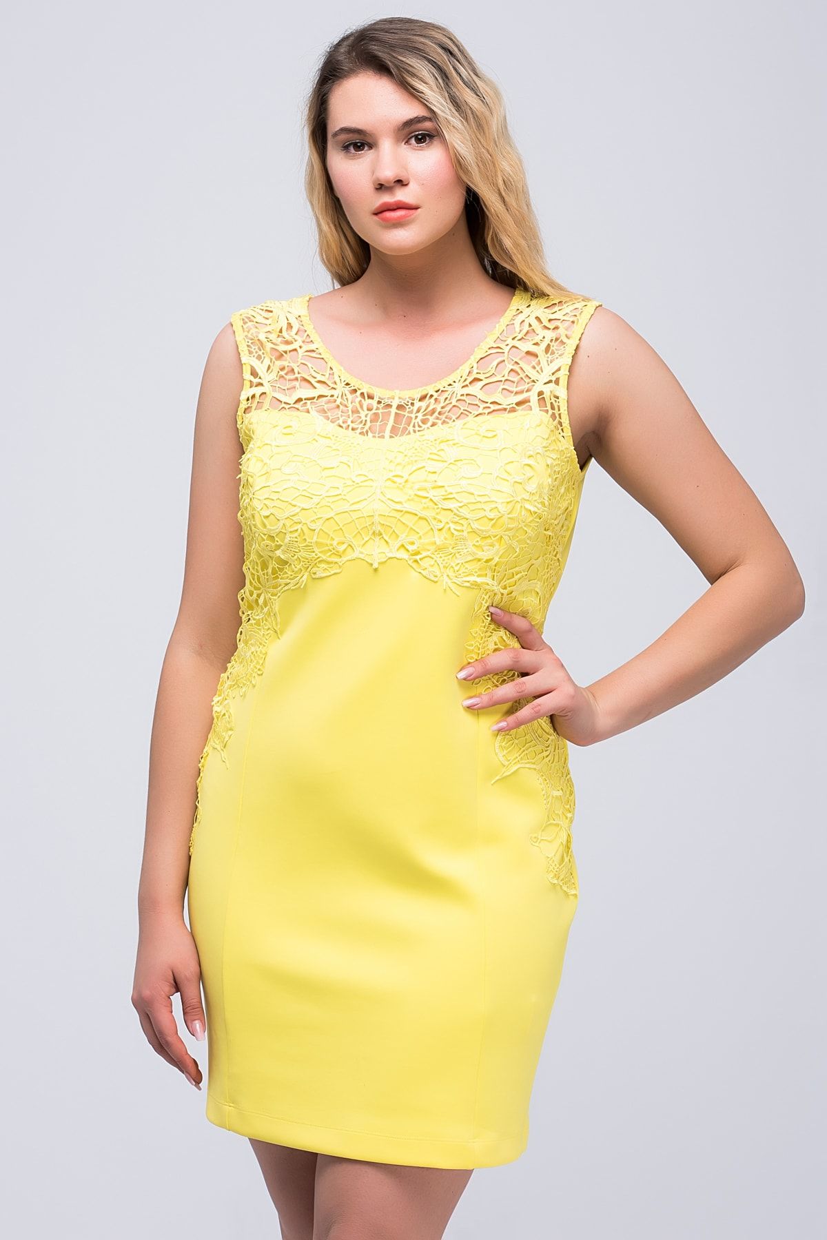 Şans Kadın Büyük Beden Sarı Dantel Detaylı Elbise 65n23273