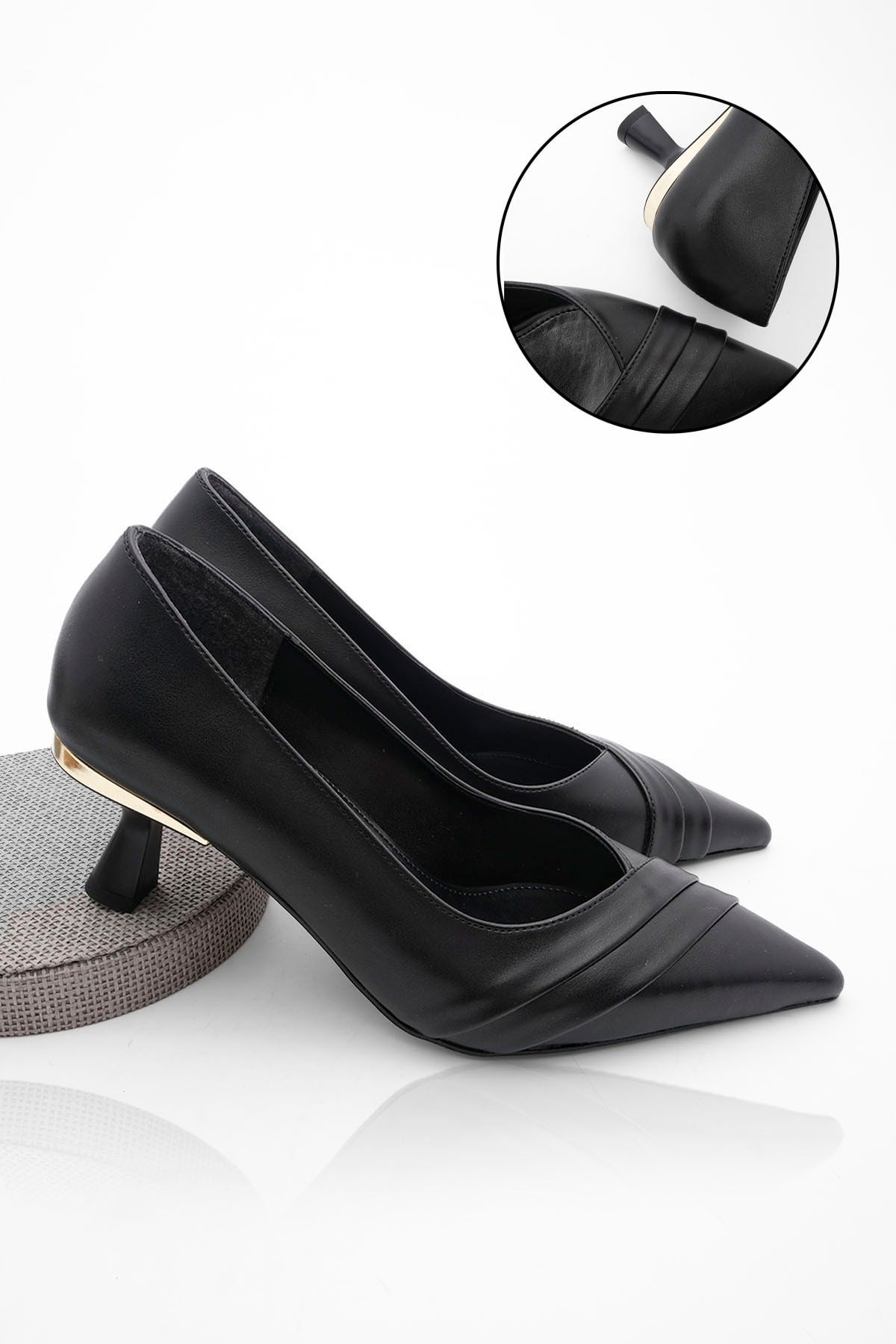 Marjin Kadın Stiletto Sivri Burun Topuklu Ayakkabı Urvasi Siyah