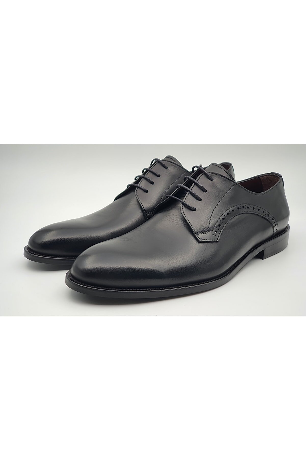 Beyoğlu Siyah Hakiki Deri Microlight Tabanlı Derby Model Klasik Erkek Ayakkabı