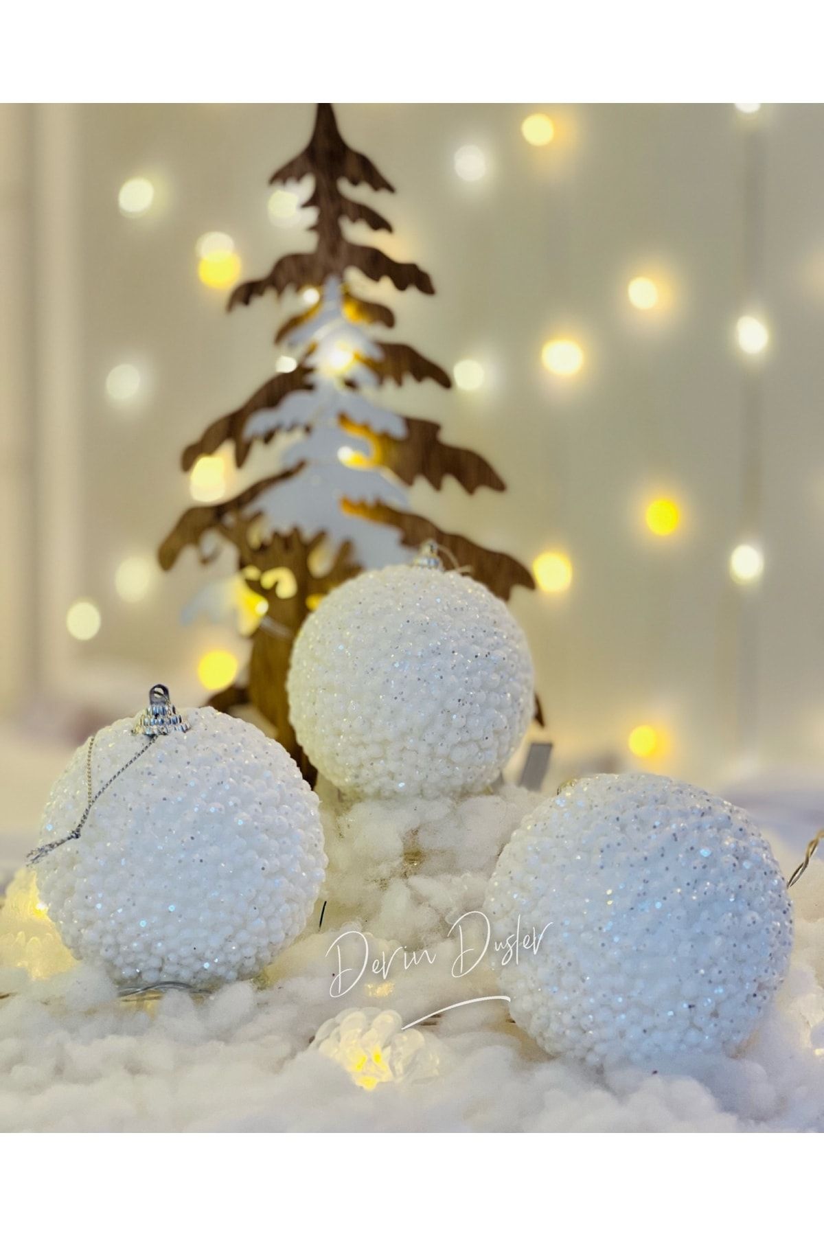 Derin Düşler Yılbaşı Çam Ağacı Süsü Beyaz Simli Top Süs 8 Cm 3 Lü Paket