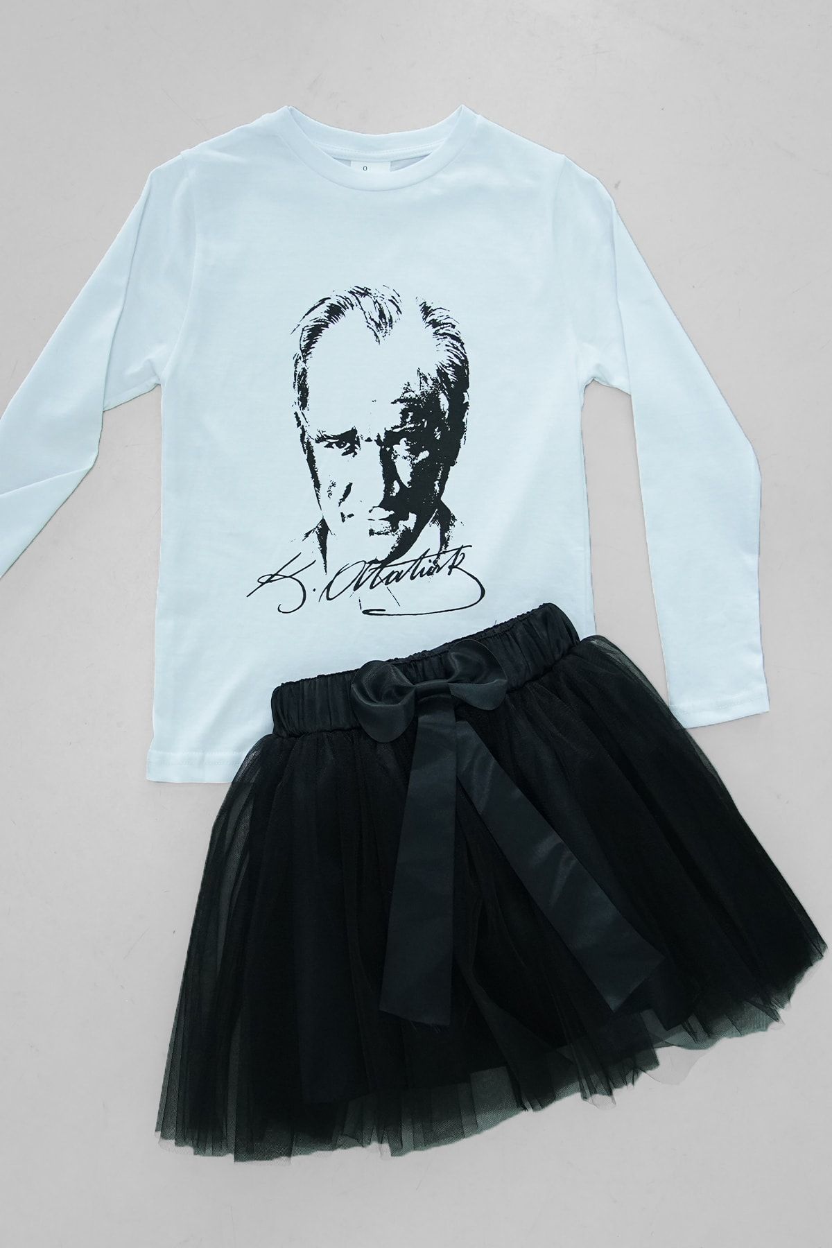 Yare 10 Kasım Atatürk'ü Anma Gününe Özel Kız Çocuk Uzun Kollu T-shirt Ve Tütü Takım