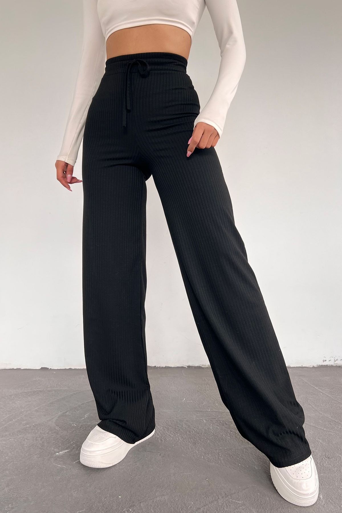 Hera Moda Kadın Siyah Fitilli Bol Paça Pamuklu Rahat Kaşkorse Pantolon