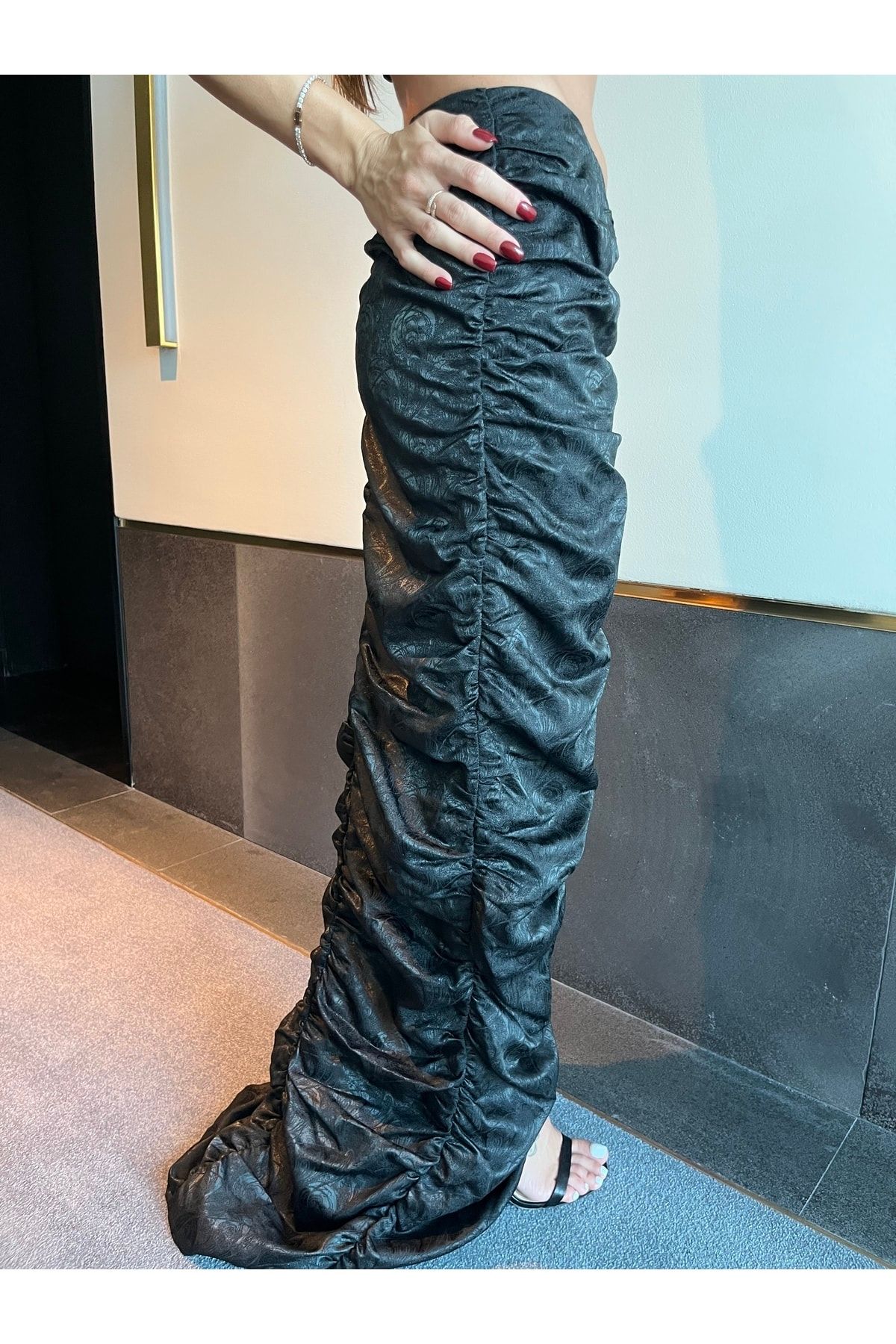 GAIA Design Official Mermaid .. Black Satin Fishtail Skirt