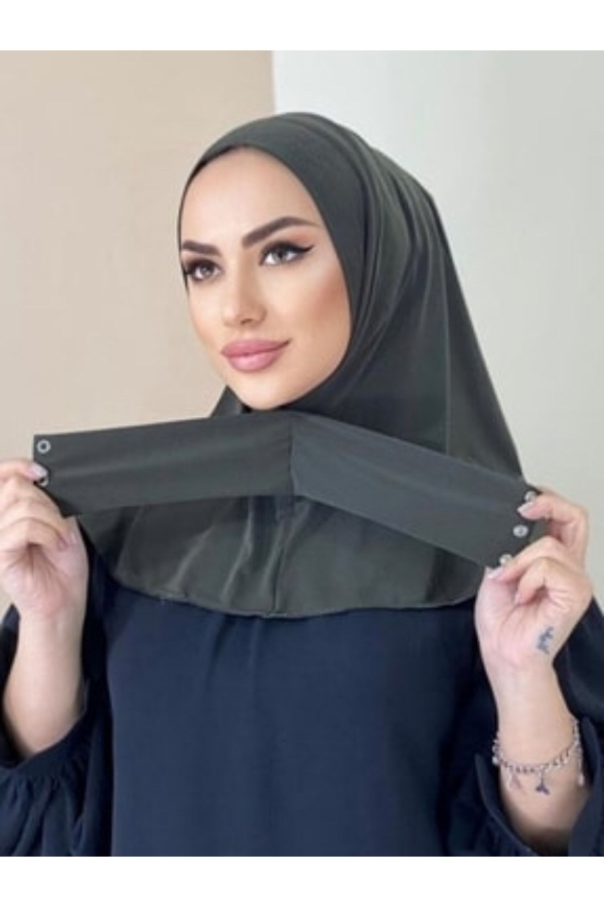 Organic Scarfs Hijabchi Kadın Tesettür Haki Çıtçıtlı Boyunluk Hijap Bone Model Eşarp Şal