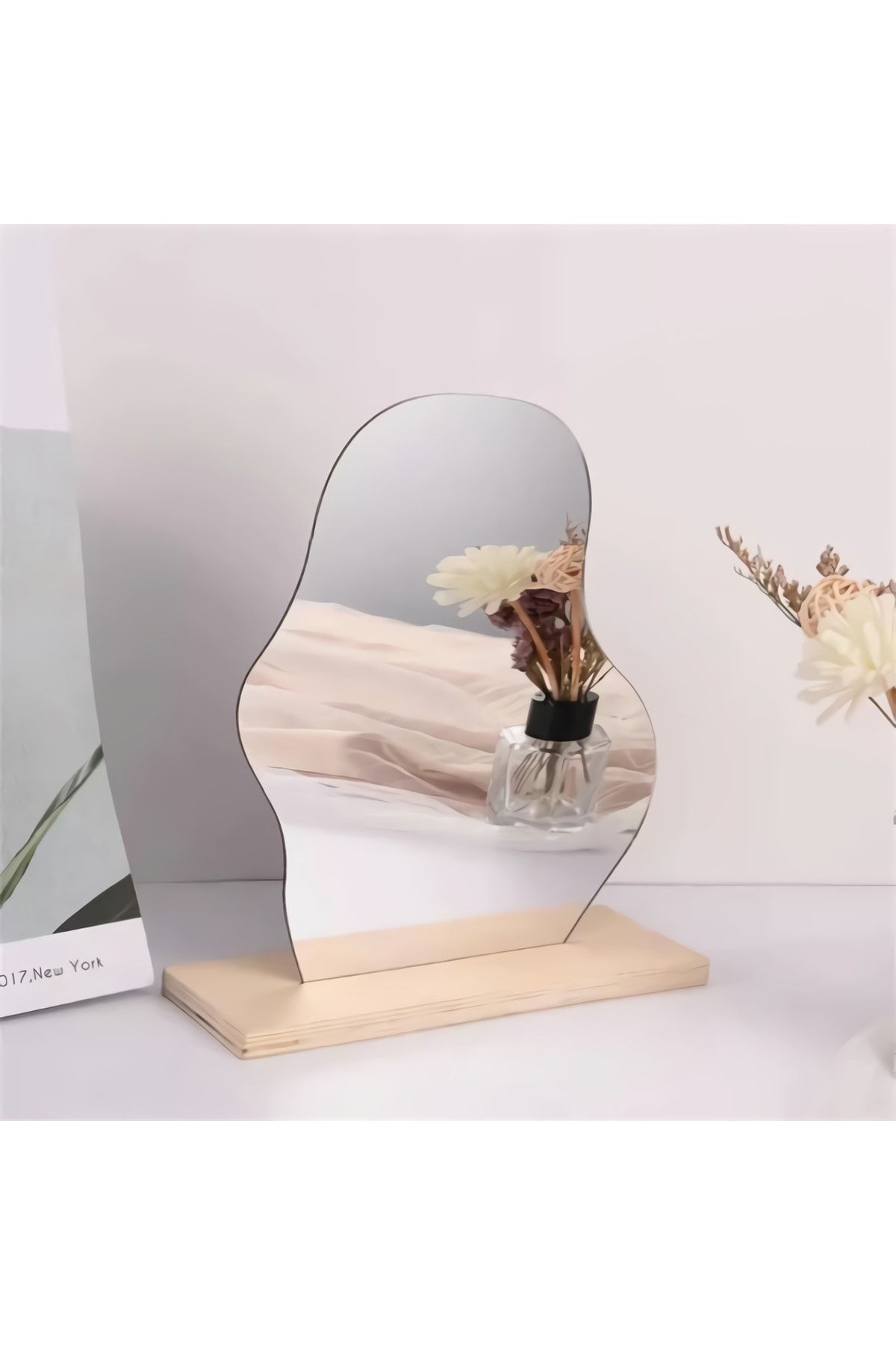 FNC CONCEPT Makyaj Aynası Ahşap Asimetrik Ayna Dekoratif Selfie Aynası Ev Dekorasyon 20x25 Cm