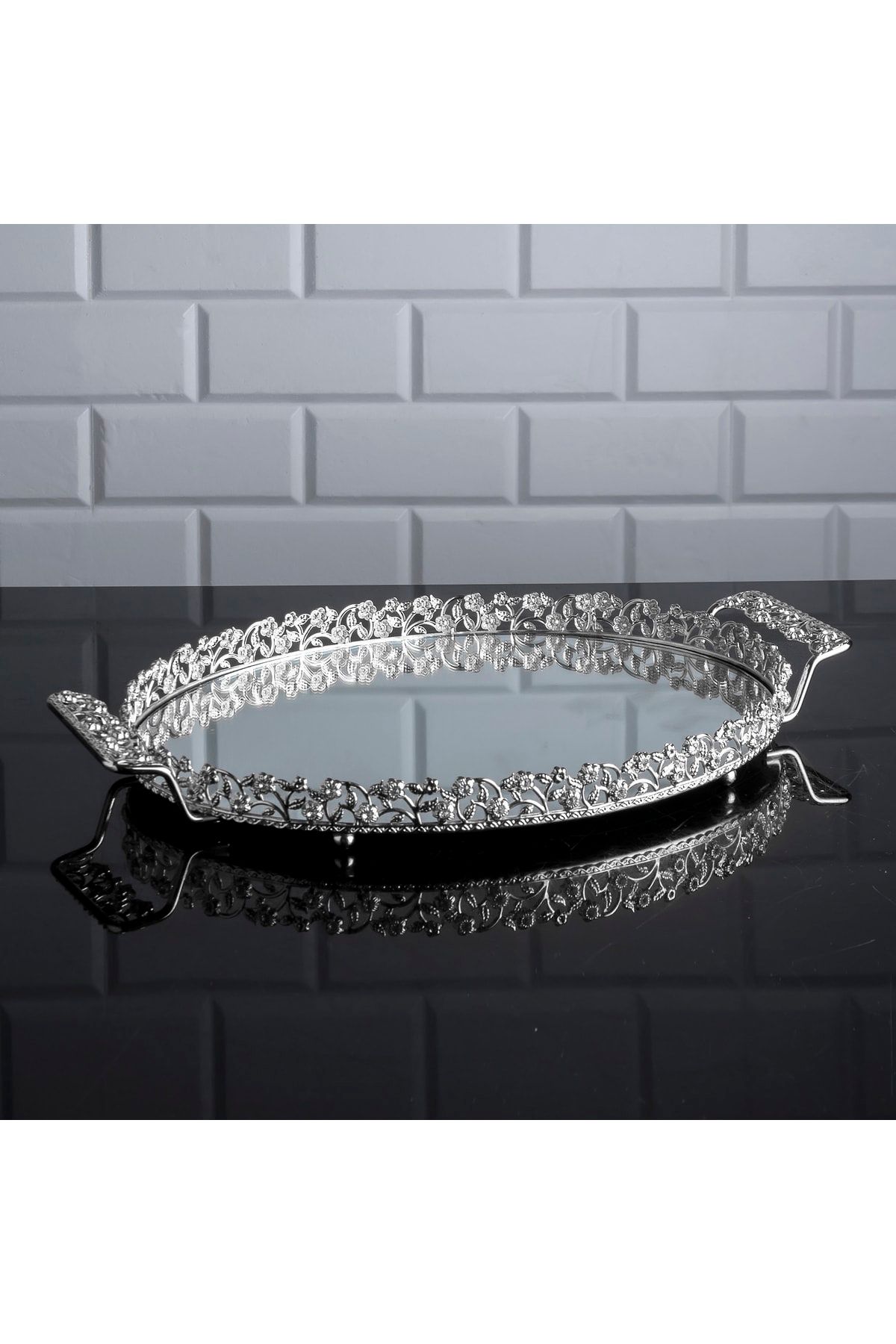 Zeyve Home Elmas Oval Orta Tepsi Aynalı Metal Kulplu Çay Kahve Sunumluk Çikolata Tepsisi Gümüş