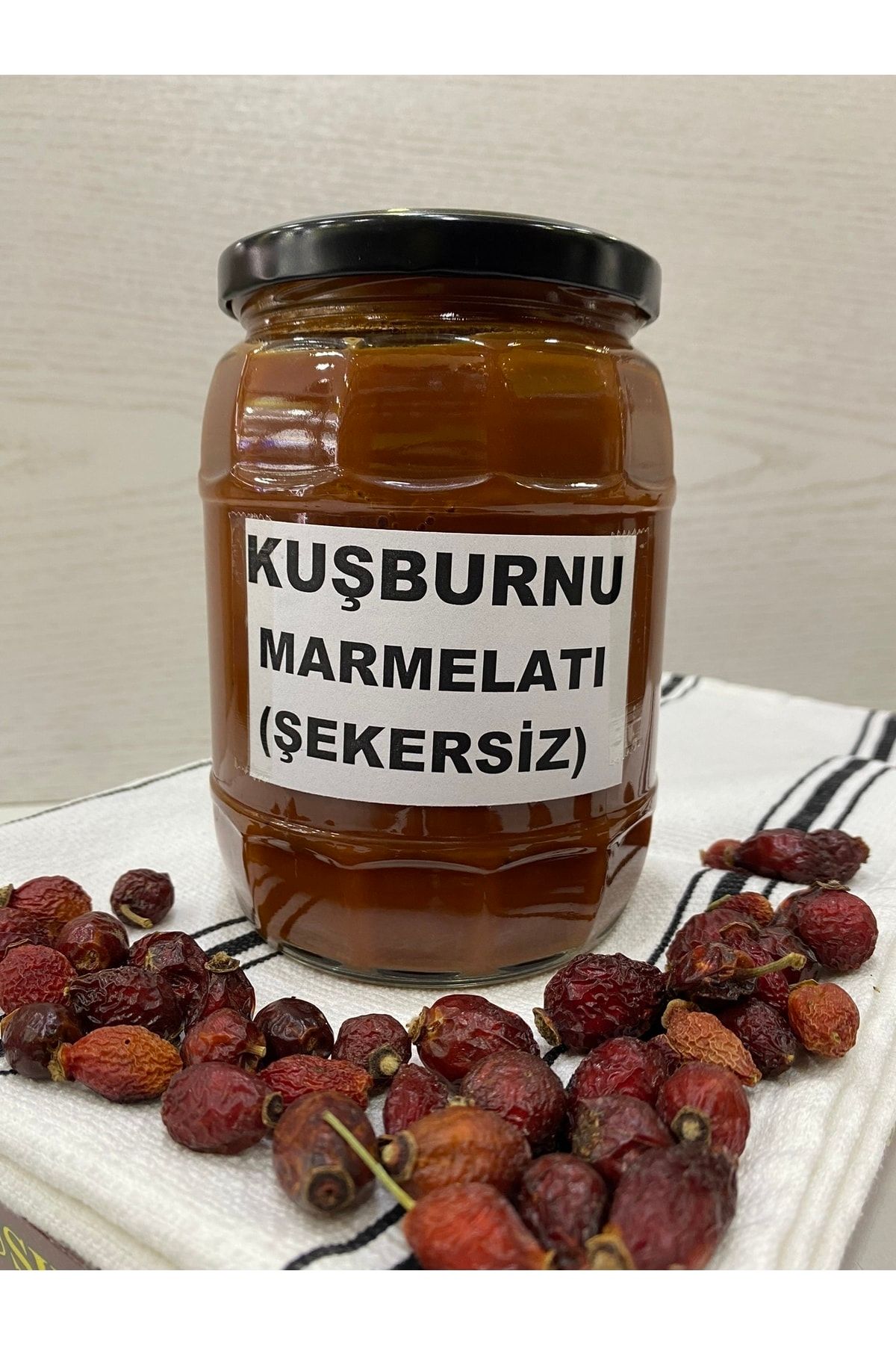 gümüşhane pestil 800gr.ev Yapımı Şekersiz Kuşburnu Marmelatı