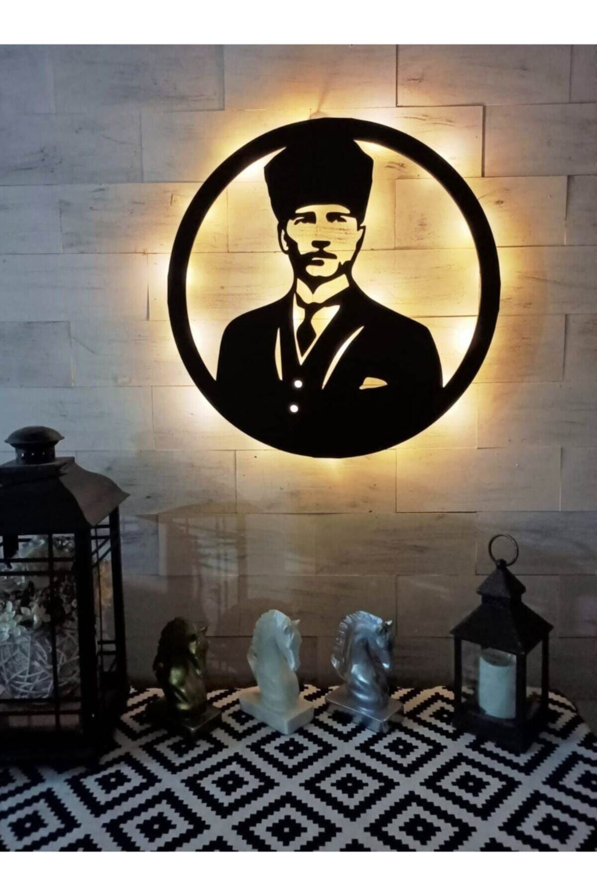 Kaya Hediyelik Siyah Ahşap Atatürk Led Duvar Dekoru