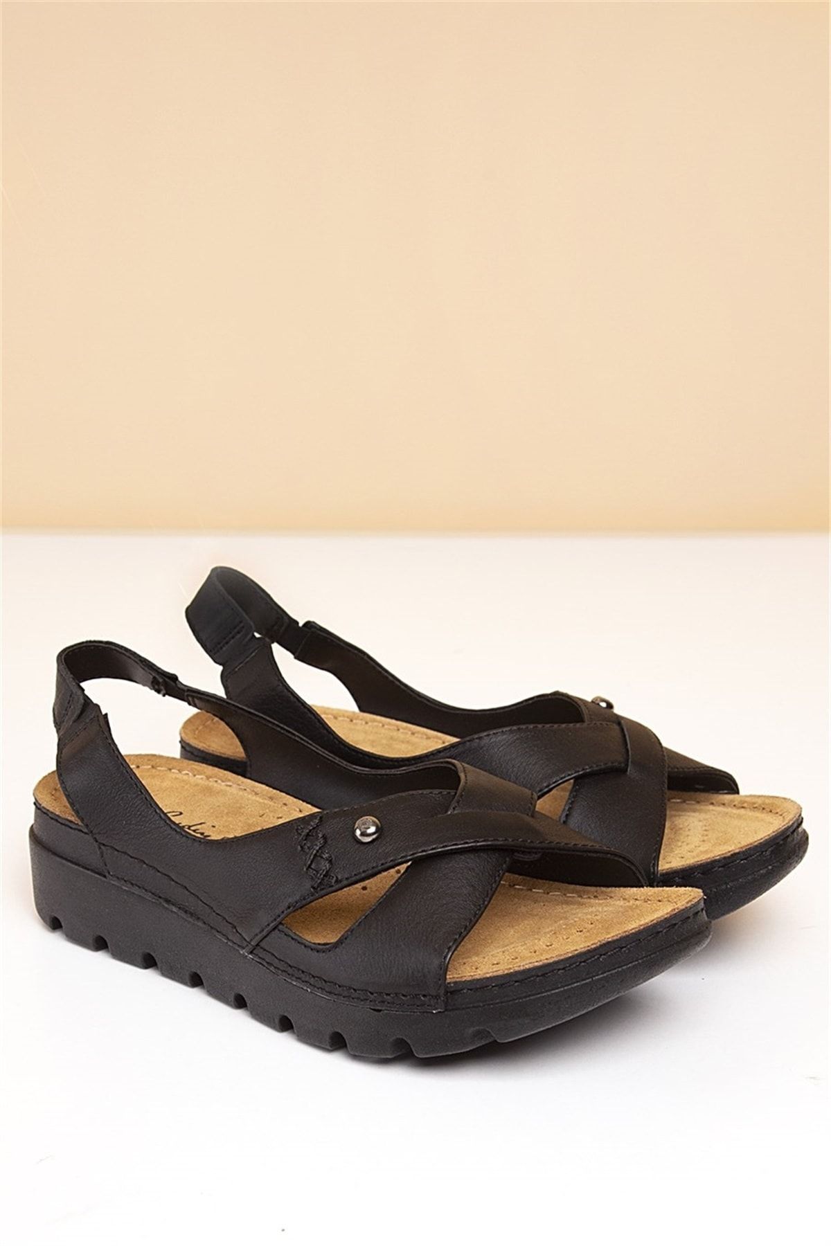 Pierre Cardin PC-1380 Siyah Kadın Sandalet