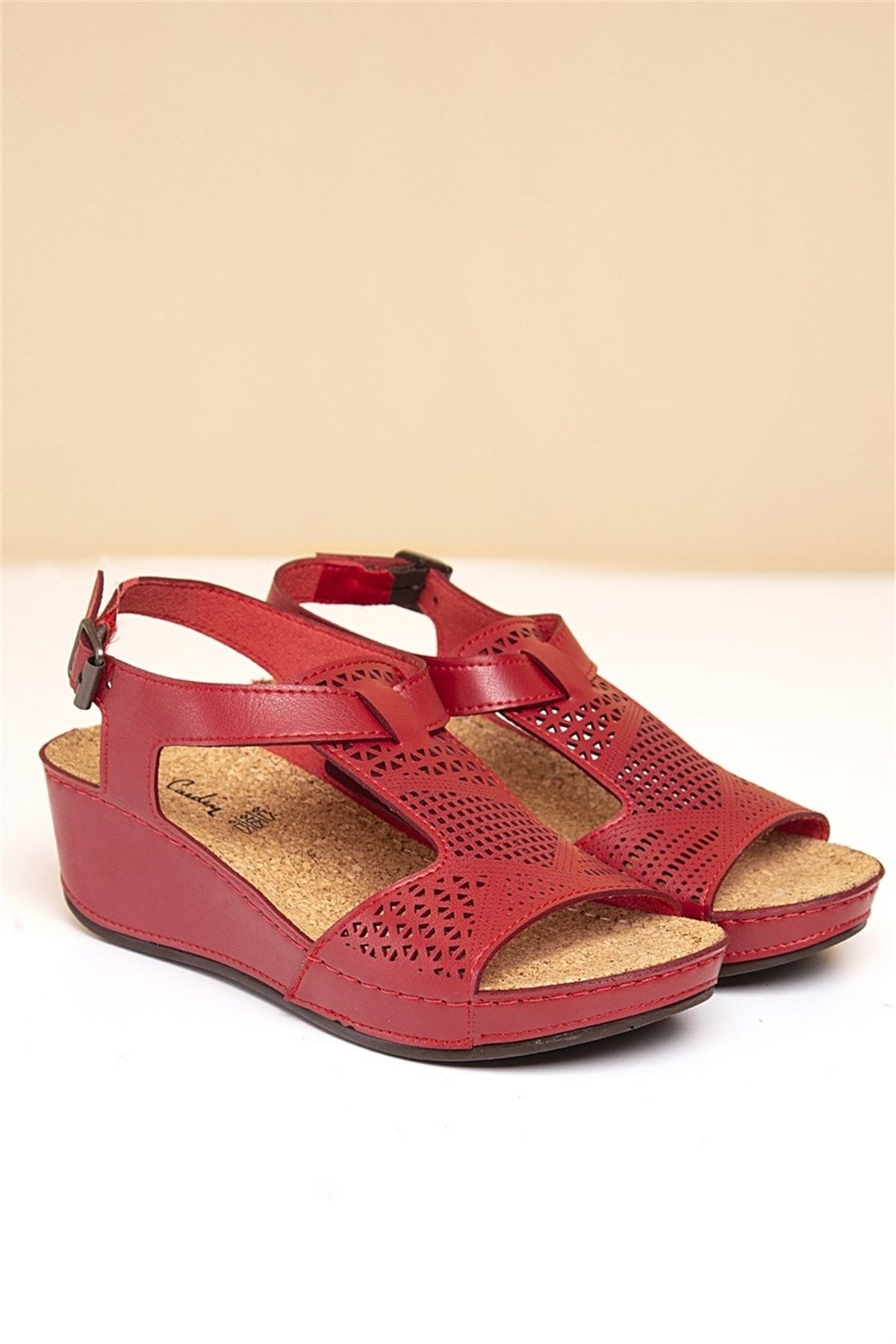 Pierre Cardin Pc-1387 Kırmızı Kadın Sandalet