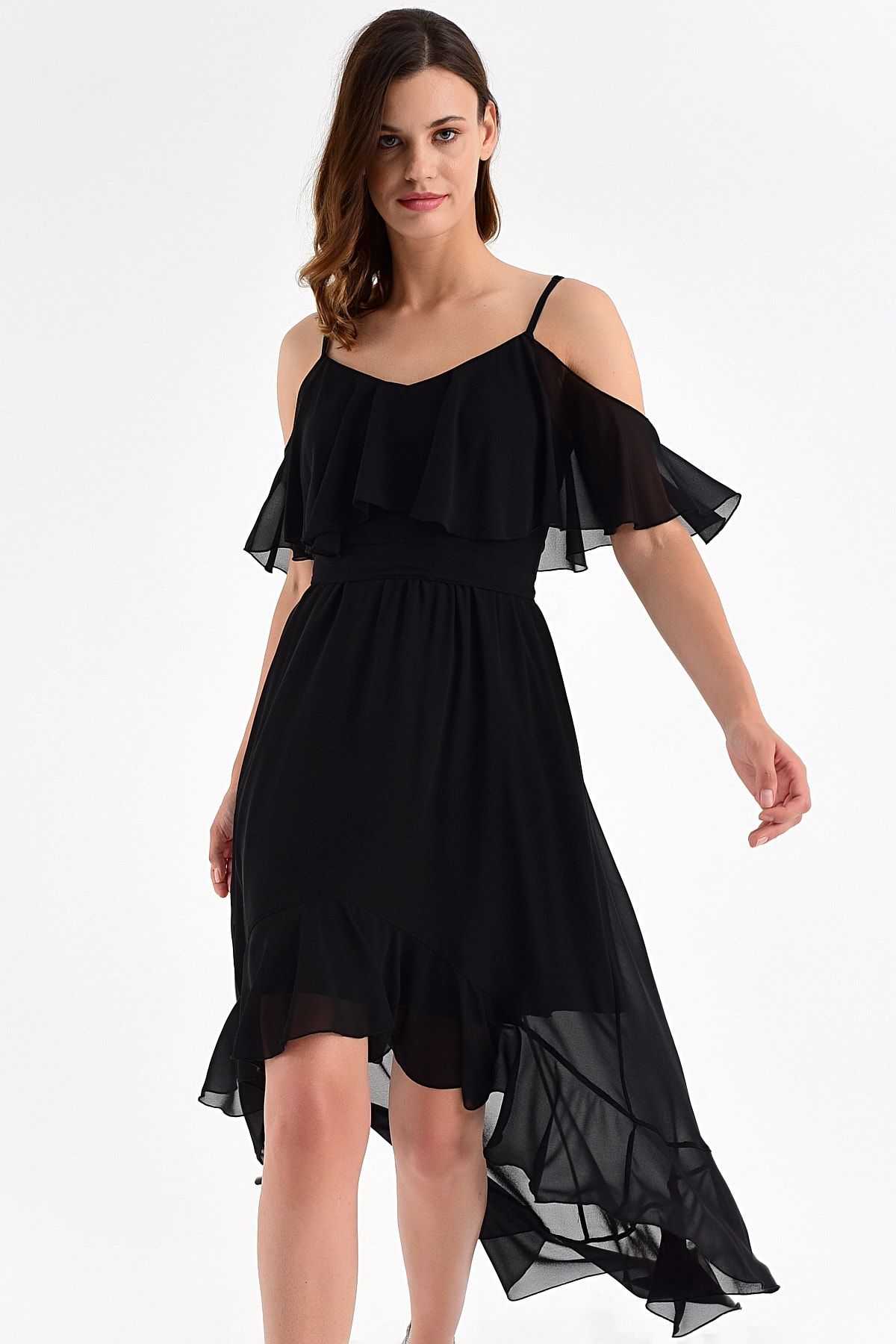 Laranor Kadın Siyah Ayarlanabilir Askılı Yaka ve Etek ucu Volanlı Asimetrik Şifon Elbise 20L6815