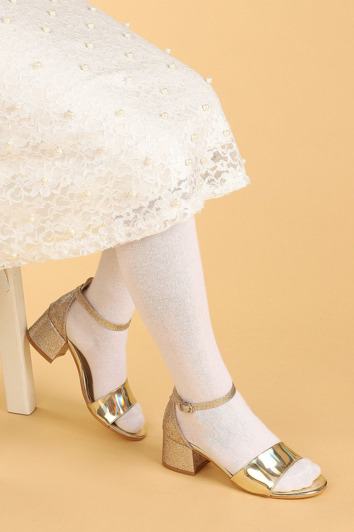 Kiko Kids Kız Çocuk Altın Abiye Ayakkabı 3 Cm Topuklu Sandalet Simli Bilekten Bantlı 768