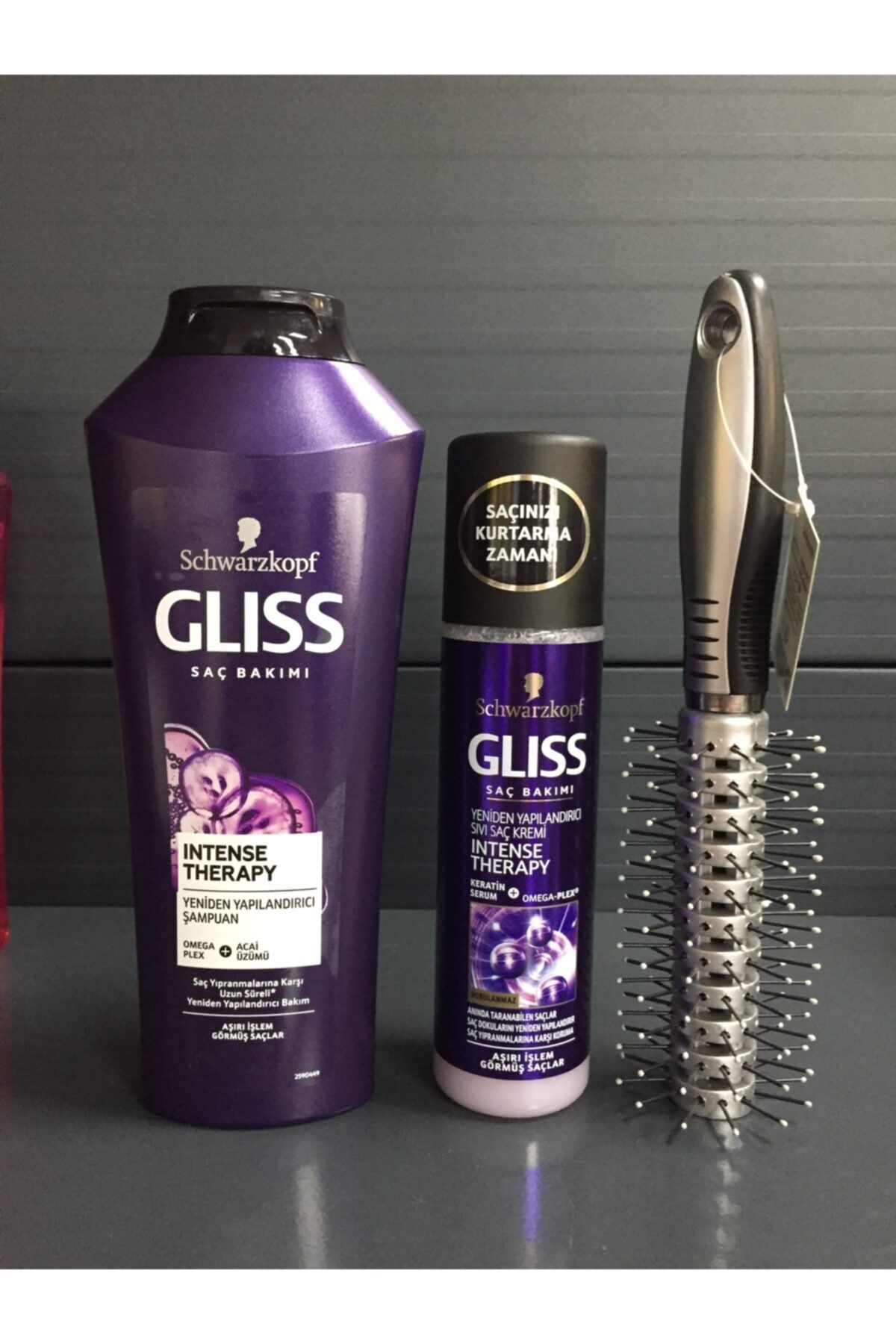 Gliss Intense Therapy Şampuan+ Saç Spreyi+ Tarak Hediyeli