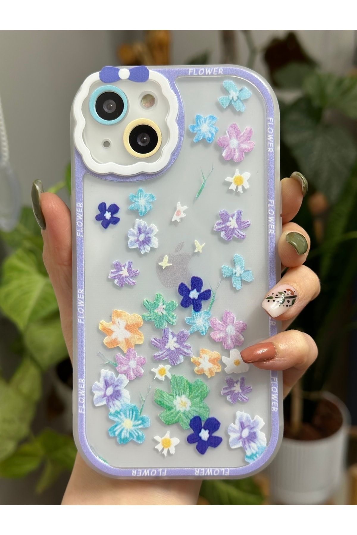 Go Aksesuar Iphone 14 Plus Ve 15 Plus Uyumlu Kamera Koruma Tasarımlı Lila Çiçekler Kılıf