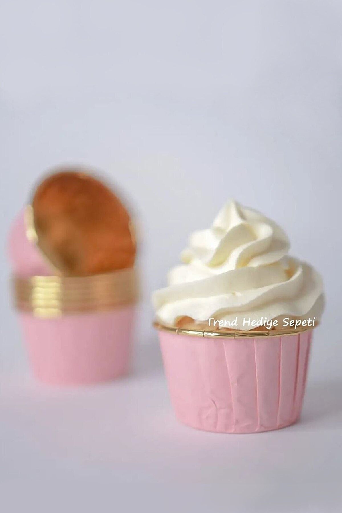 Trend Hediye Sepeti 25'li Pembe Gold Muffin Kek Kapsülü Cupcake Kalıbı