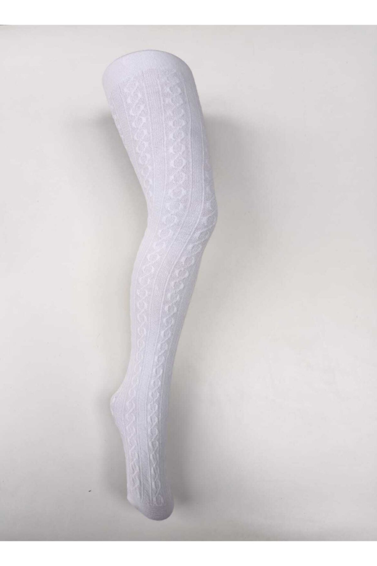 Penti Kız Çocuk Beyaz Karina Pamuklu Külotlu Çorap