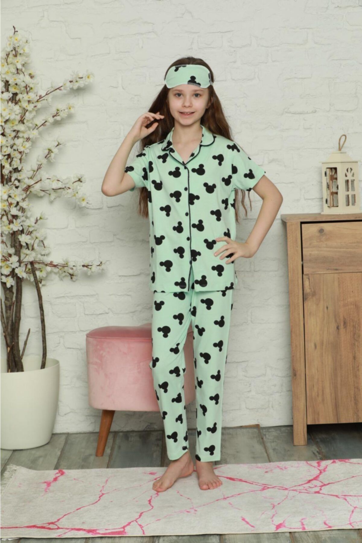 pijama moda Kız Çocuk Yeşil Mickey Desenli Kısa Kollu Pijama Takımı