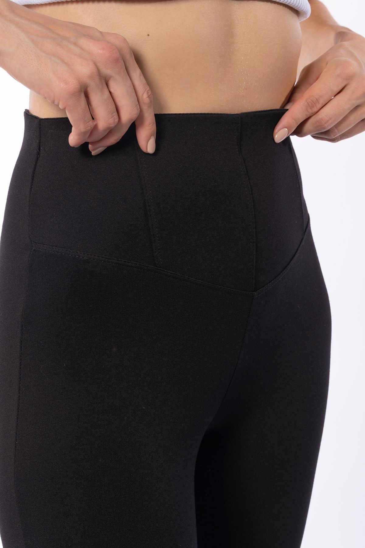 Grenj Fashion Siyah Kemeri Dikiş Detaylı Yüksek Bel Kışlık Örme Toparlayıcı Tayt