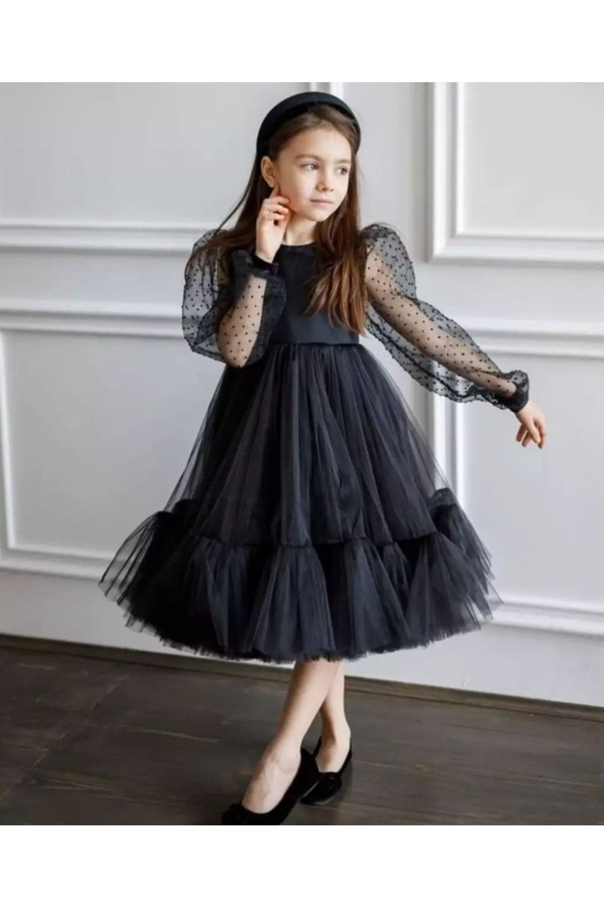 Mislina Kız Çocuk Kollri Puantiyeli Siyah Tasarim Elbise