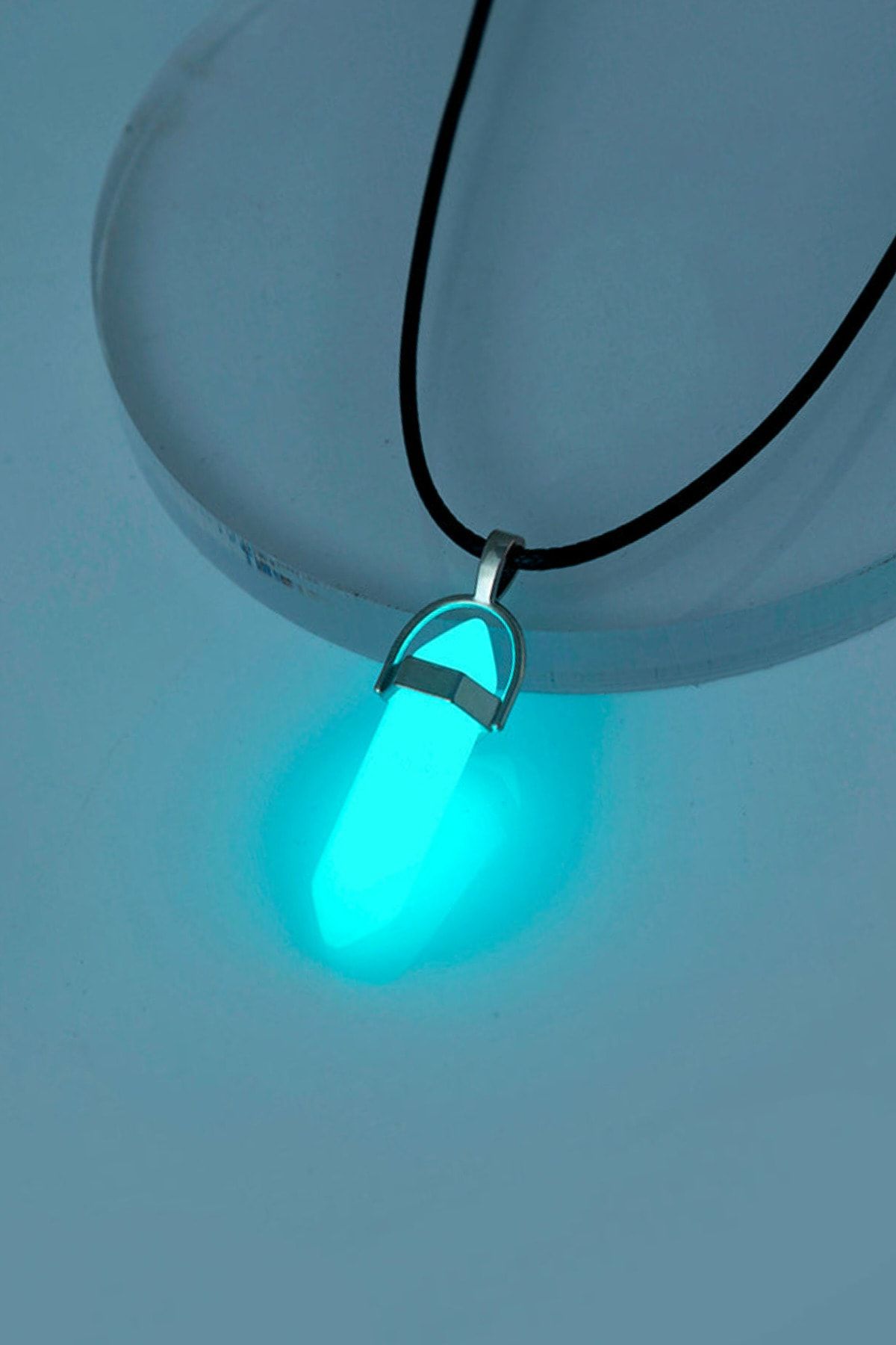 helenka accessory Karanlıkta Parlayan Kolye Neon Doğal Taş