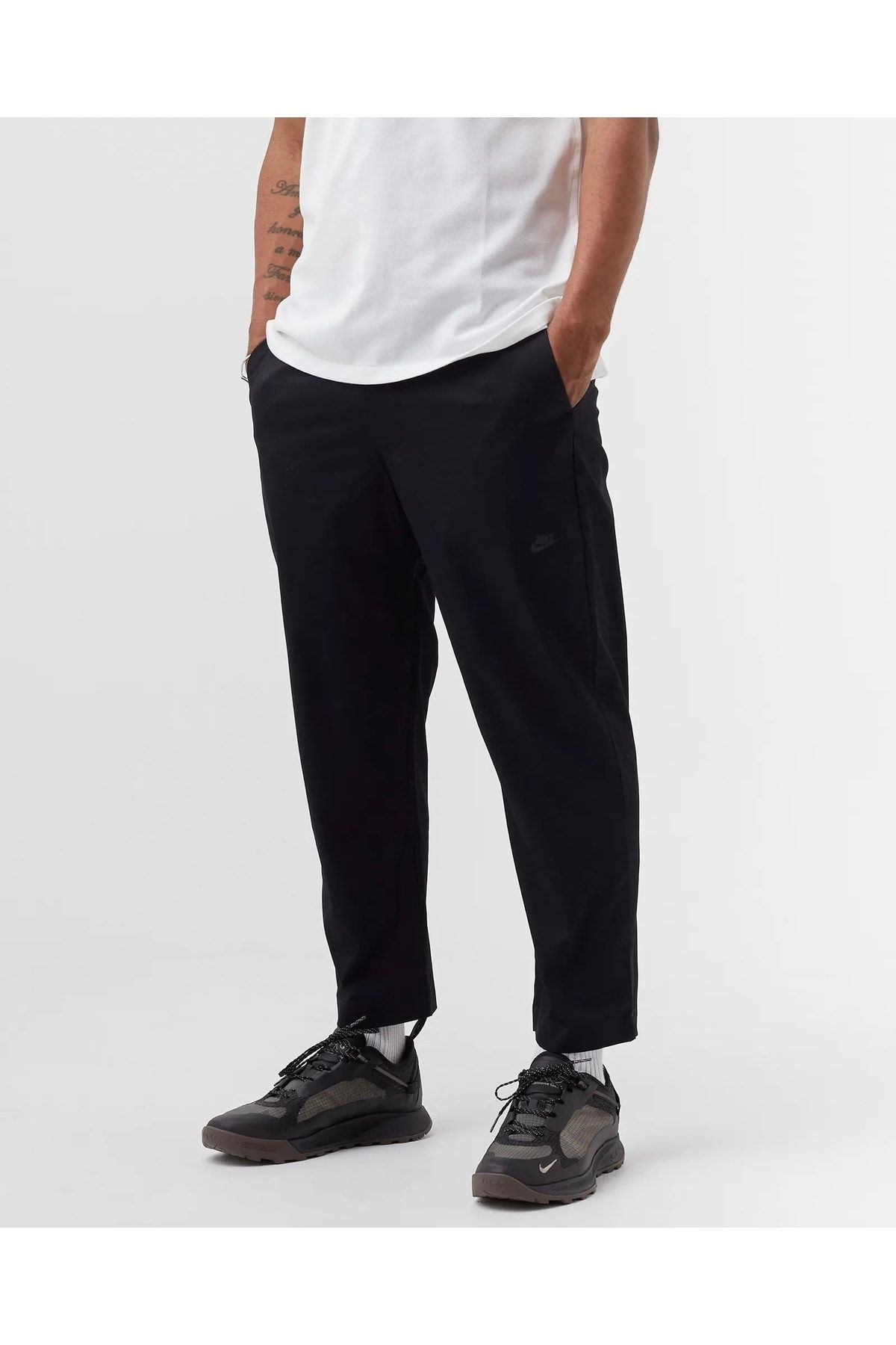 Nike Sportswear Style Essentials Astarsız Kısa Erkek Pantolon - Siyah