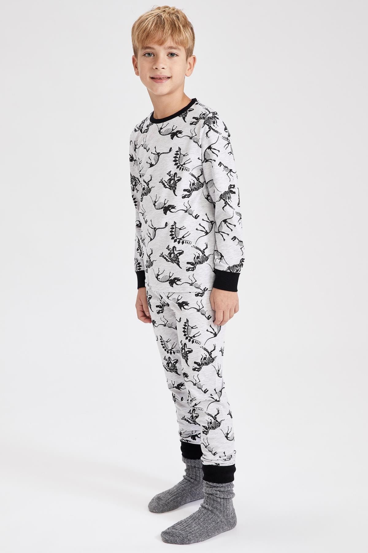 Defacto Erkek Çocuk Baskılı Pijama Takımı T3239A620WN