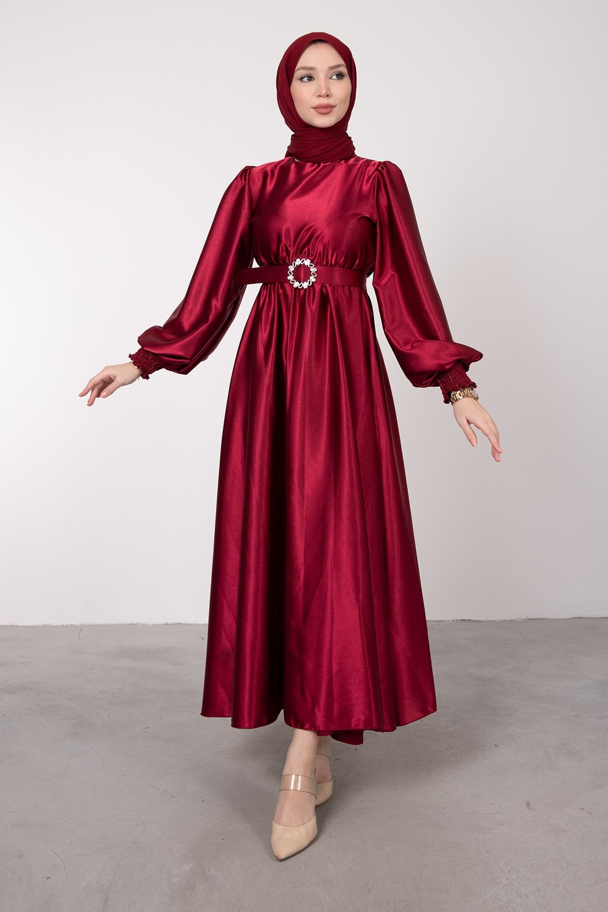 Lamia Giyim Vintage Kemer Detaylı Saten Tesettür Abiye Koyu Kızıl