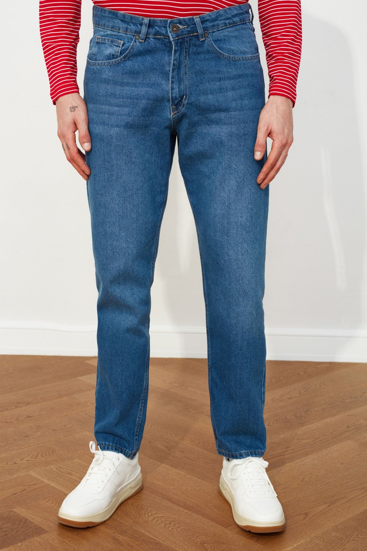 TRENDYOL MAN Lacivert Erkek Essential Fit Jeans TMNSS21JE0058