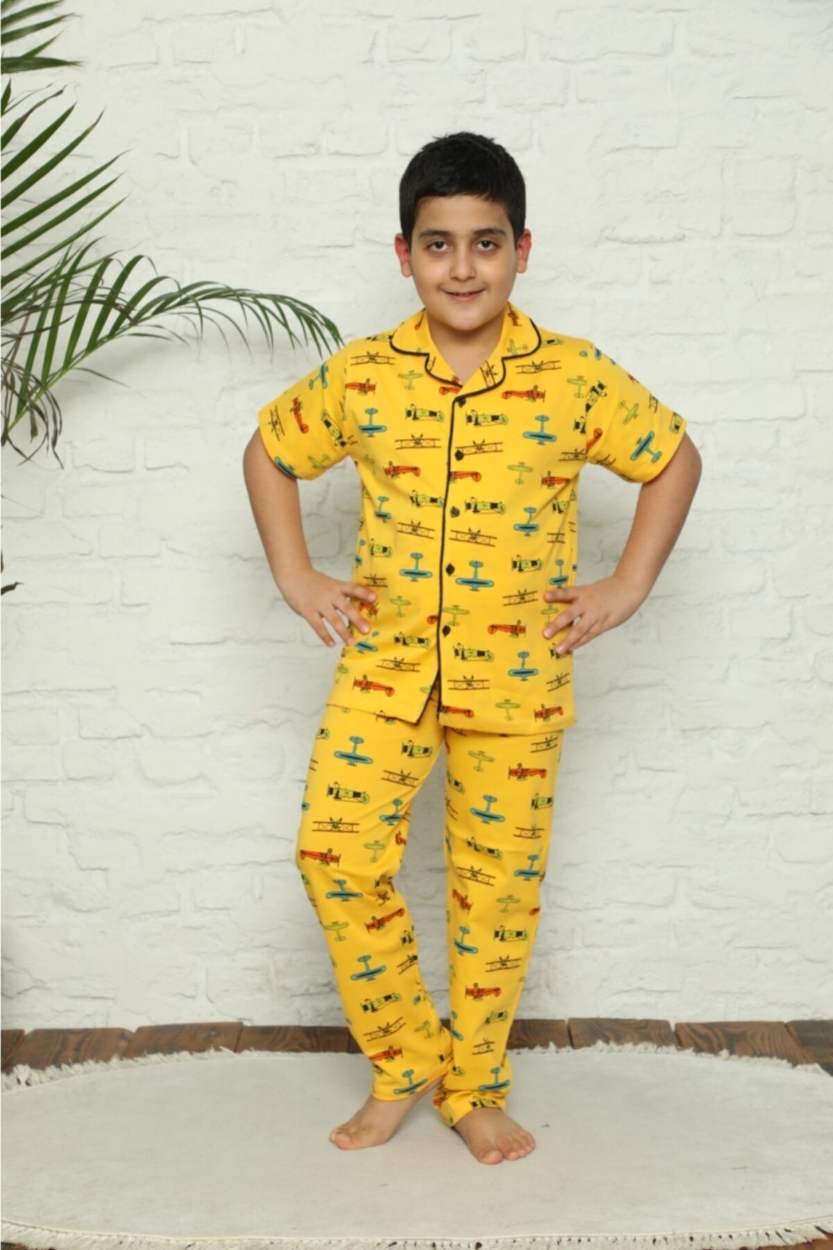 Lolliboomkids Erkek Çocuk Sarı Renk Uçak Helikopter Desenli Pijama Takımı