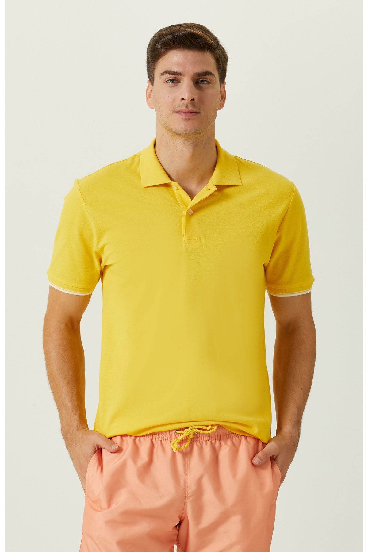 Network Sarı Polo Yaka Garnili T-shirt