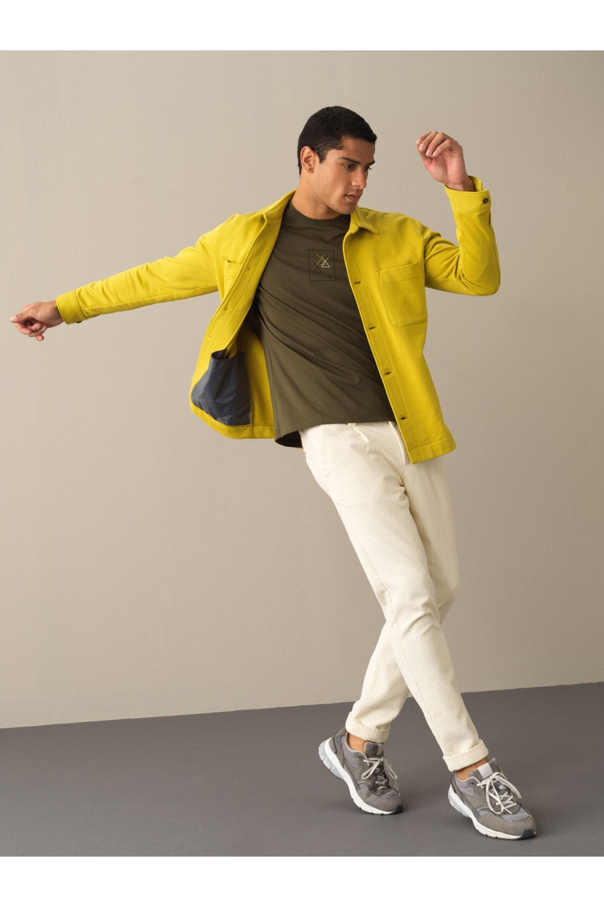 Xint Erkek Yosun Sarısı %100 Pamuk Regular Fit Cep Detaylı Gömlek Ceket