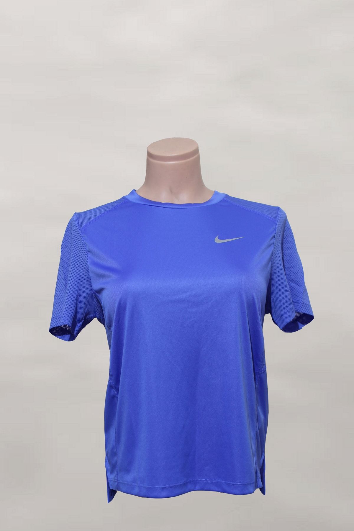 Nike W Nk Dry Mıler Top Ss Nfs Kadın Spor T-shirt