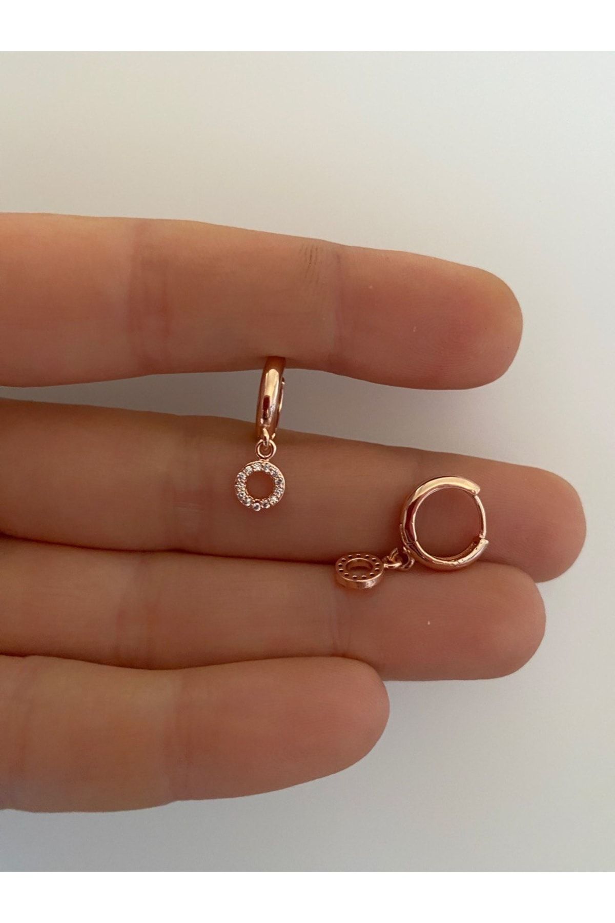 Zirkon Taşlı Tragus Helix Rook Lobe Uyumlu Sallantılı Halka Piercing_0