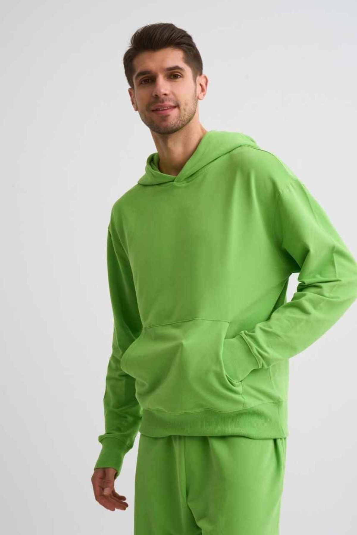 THERECOLOR Uzun Kollu Yeşil Kapüşonlu Organik Sweatshirt Erkek