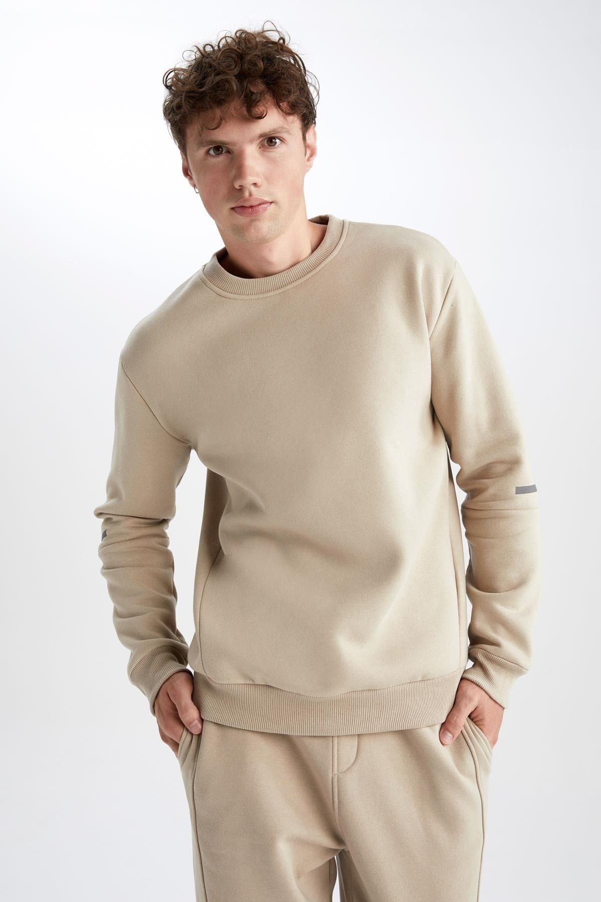 Defacto Fit Standart Fit Bisiklet Yaka Sweatshirt